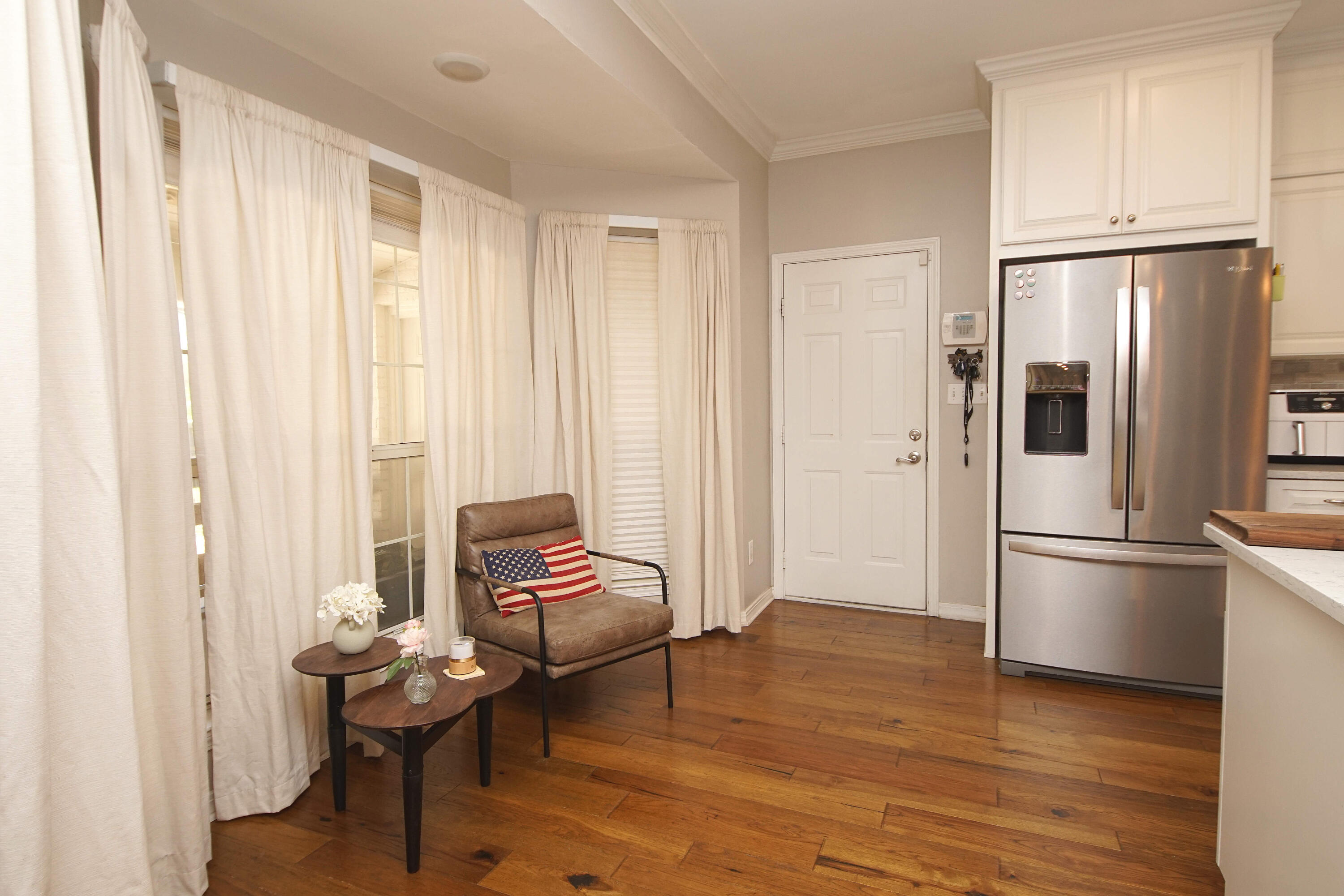 LAKE LORRAINE GARDENS - Residential Lease