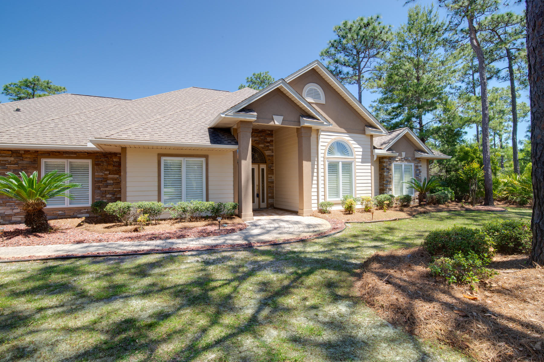BOTANY BAYOU - Residential