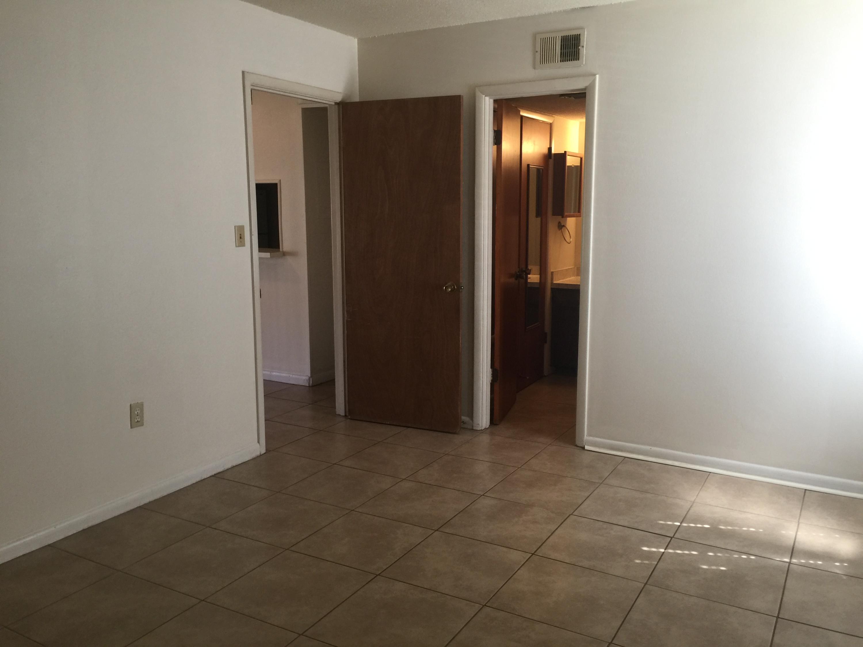 SPANISH VILLAS CONDO - Residential Lease