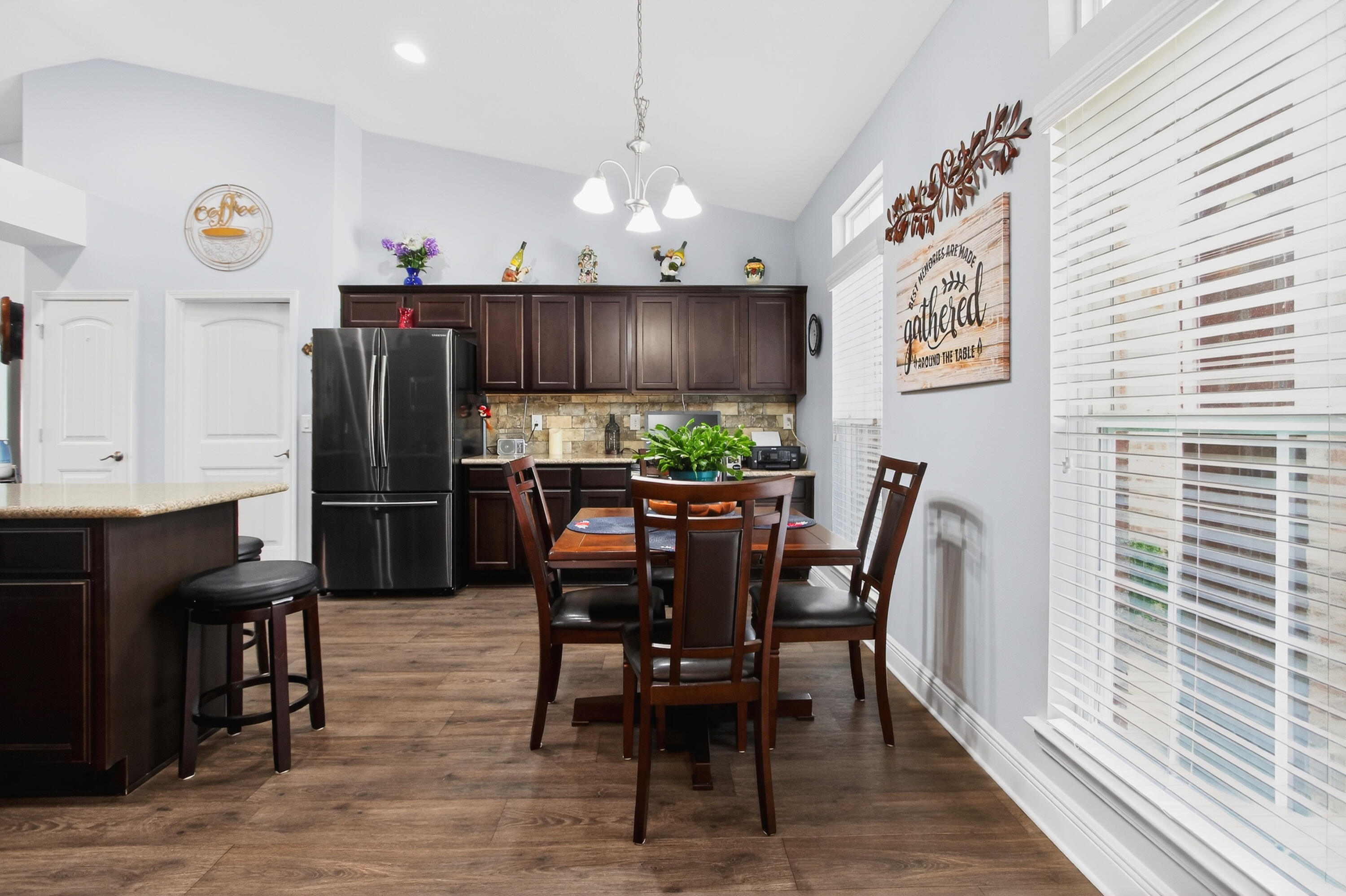 LAKE ARTHUR ESTATES - Residential