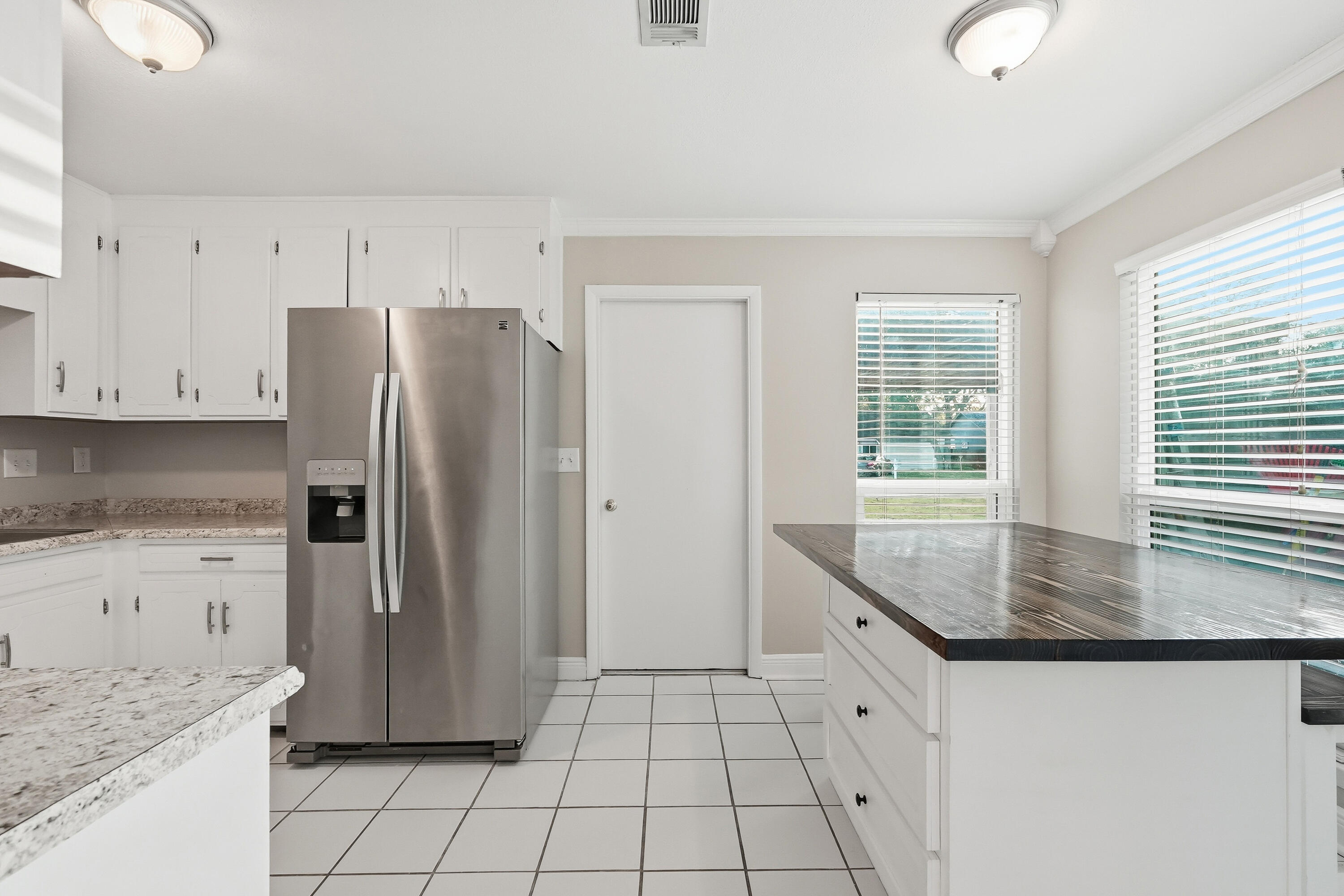 CREEKSIDE 5 - Residential Lease