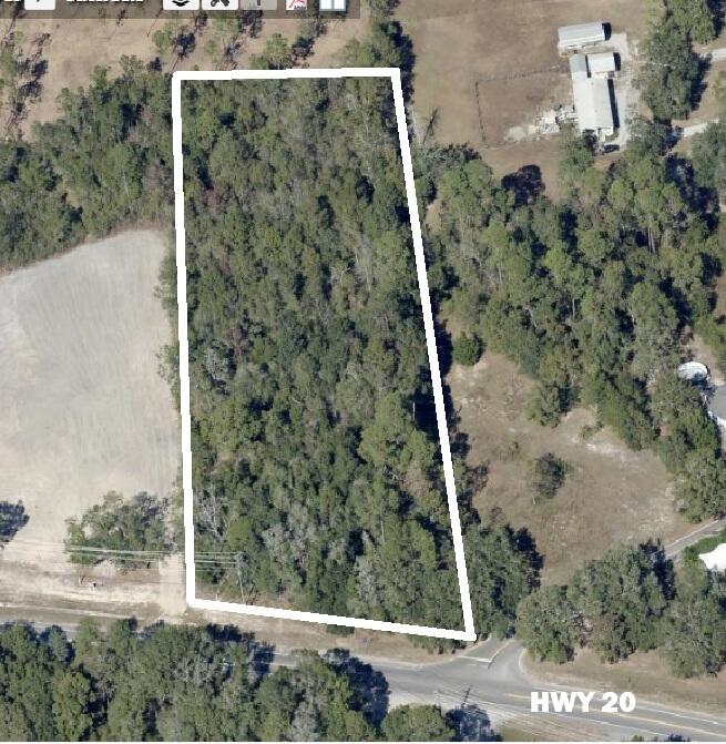 Exceptional 2.79-acre vacant commercial parcel along the high traffic Highway 20 just east of Hammock Bay. Minutes away from all of the Freeport schools with easy visibility. The property is zoned Commercial Residential and within the City of Freeport Zoning District, with development potential ranging from 2 to 14 dwelling units per acre or as a commercial business within quick access by the nearby neighborhoods. All information is deemed reliable but buyer to verify for its own particular use.