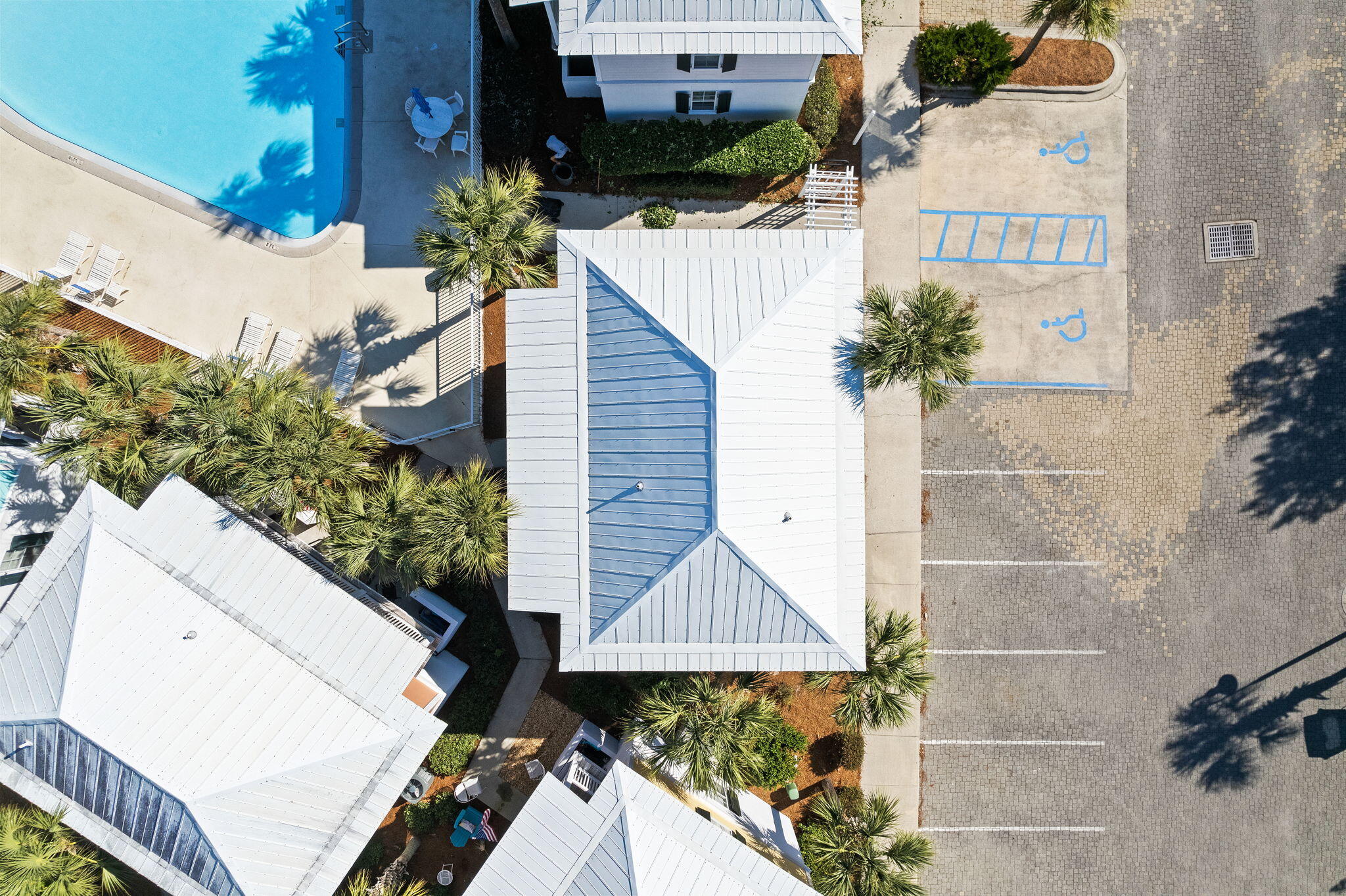 BUNGALOWS AT SEAGROVE BEACH - Residential