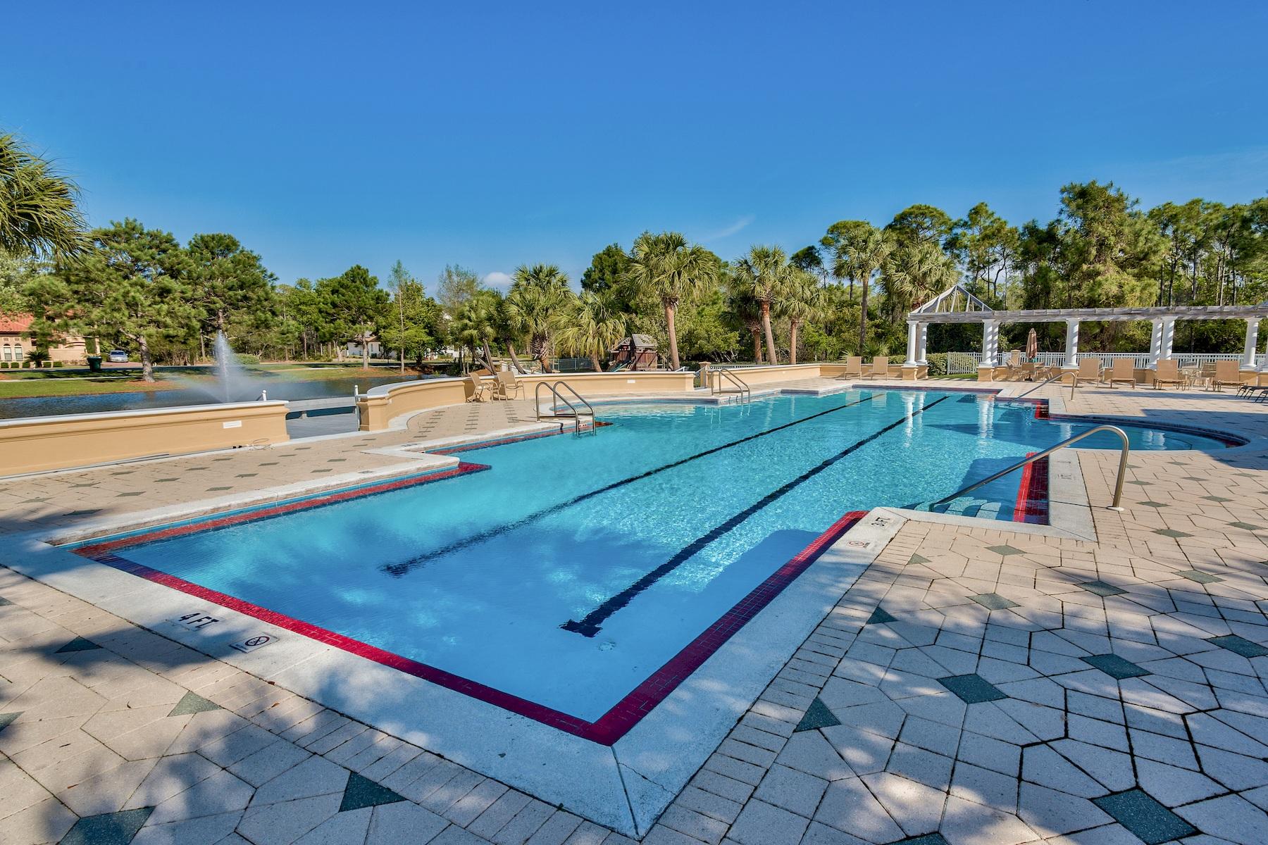 REGATTA BAY - Residential