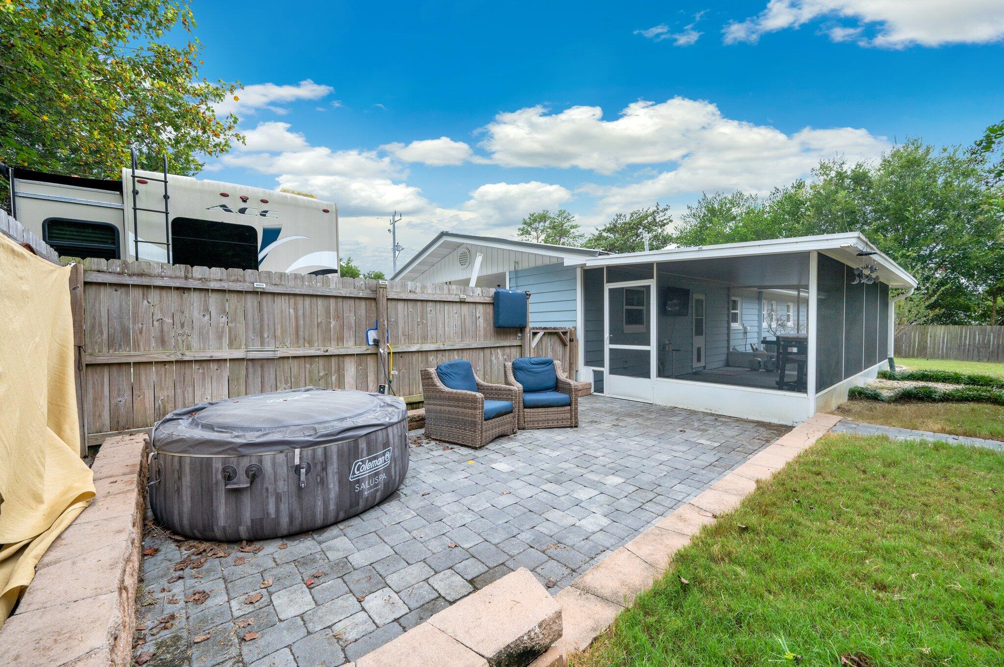 HIGHLAND PARK - Residential