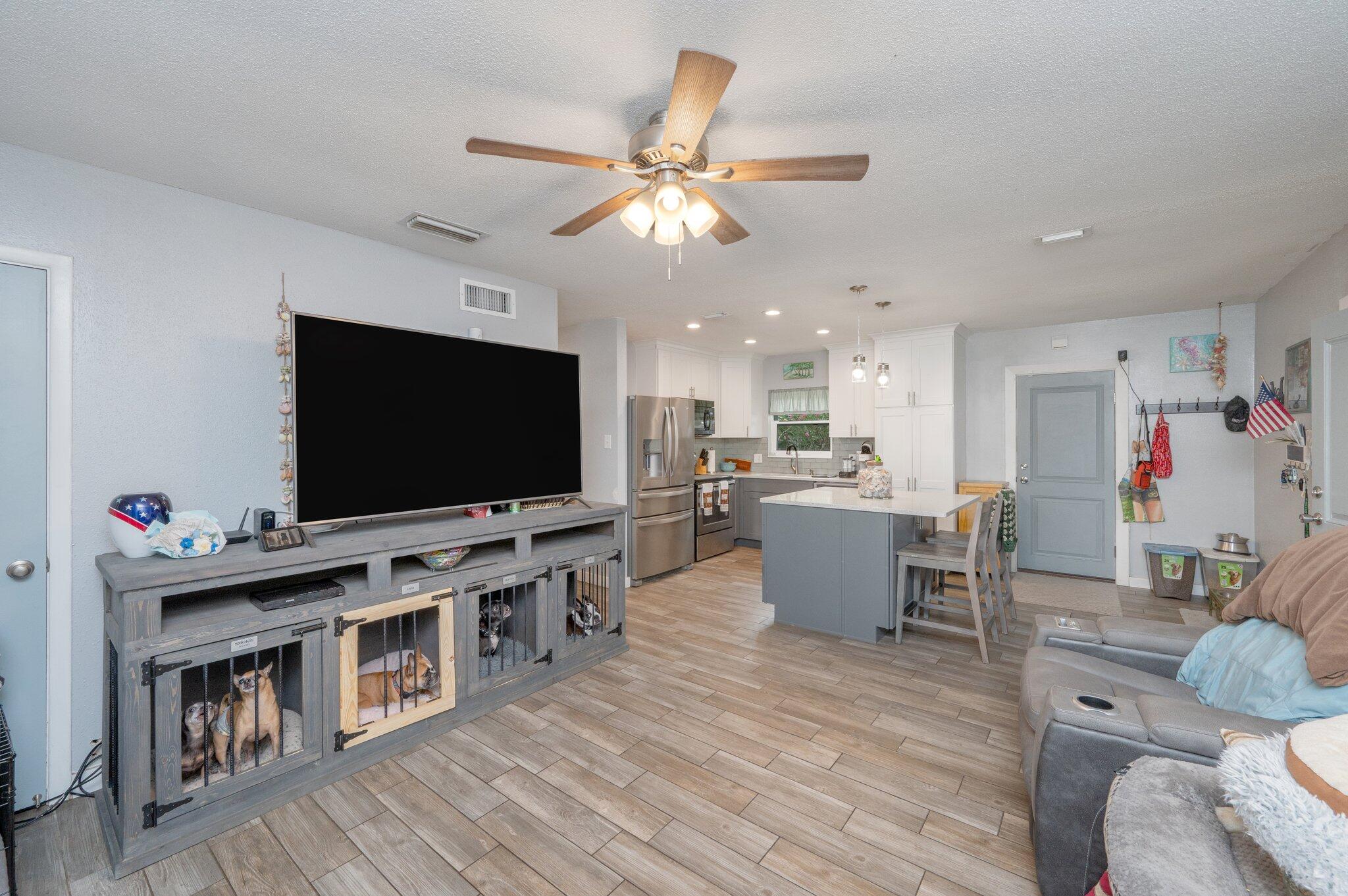 HIGHLAND PARK - Residential
