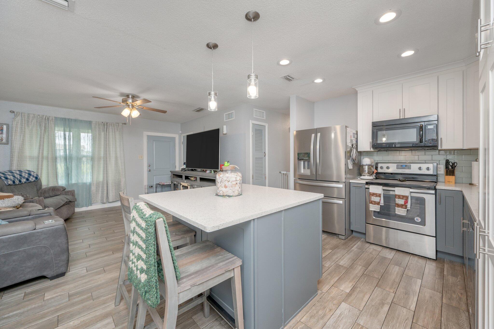HIGHLAND PARK - Residential