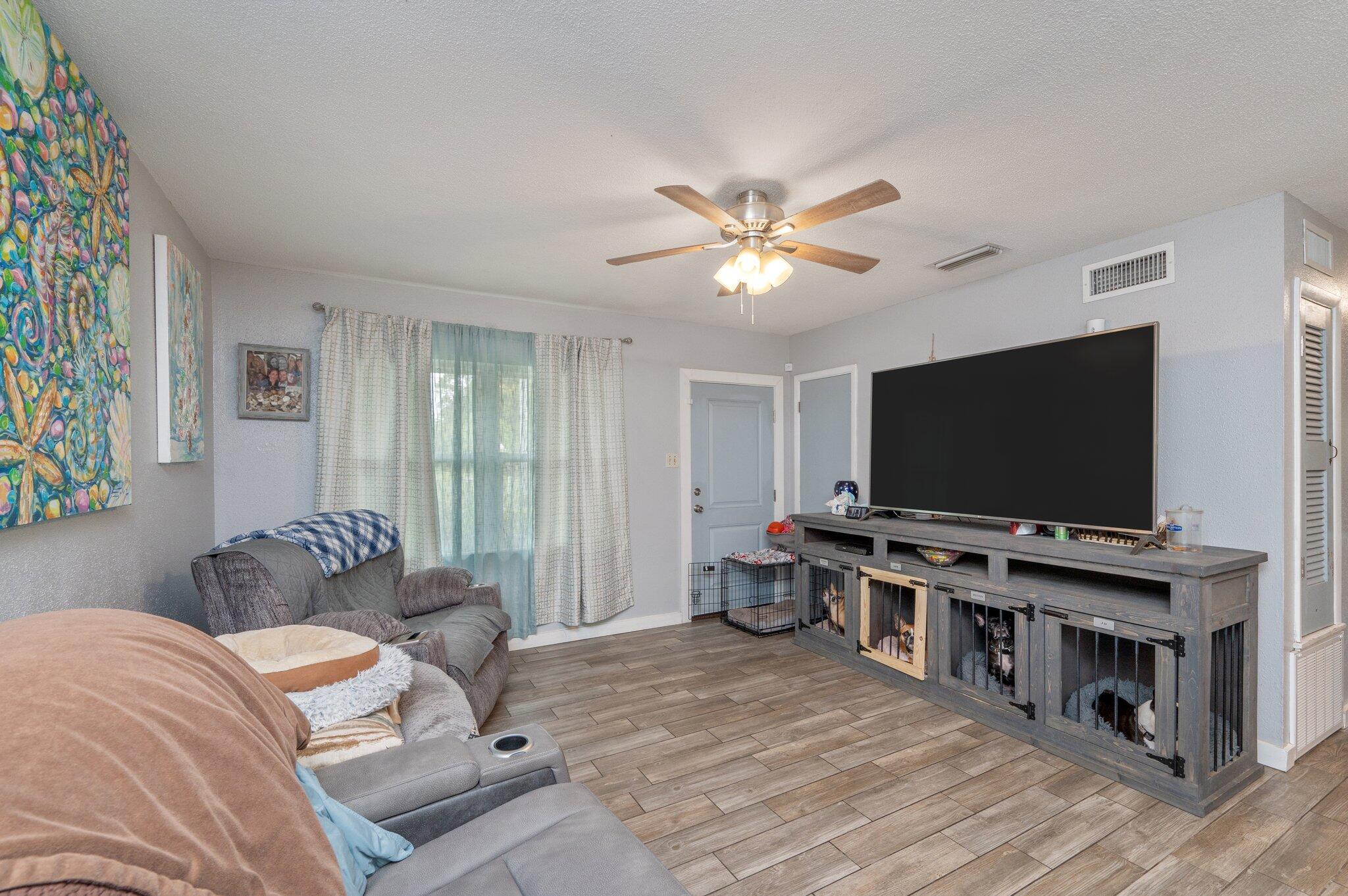 HIGHLAND PARK - Residential