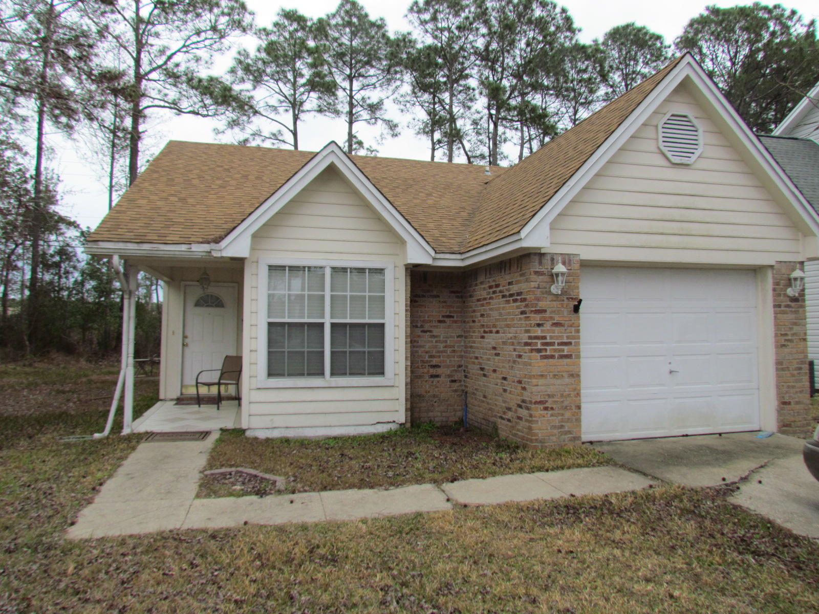 Cute home close to both bases.