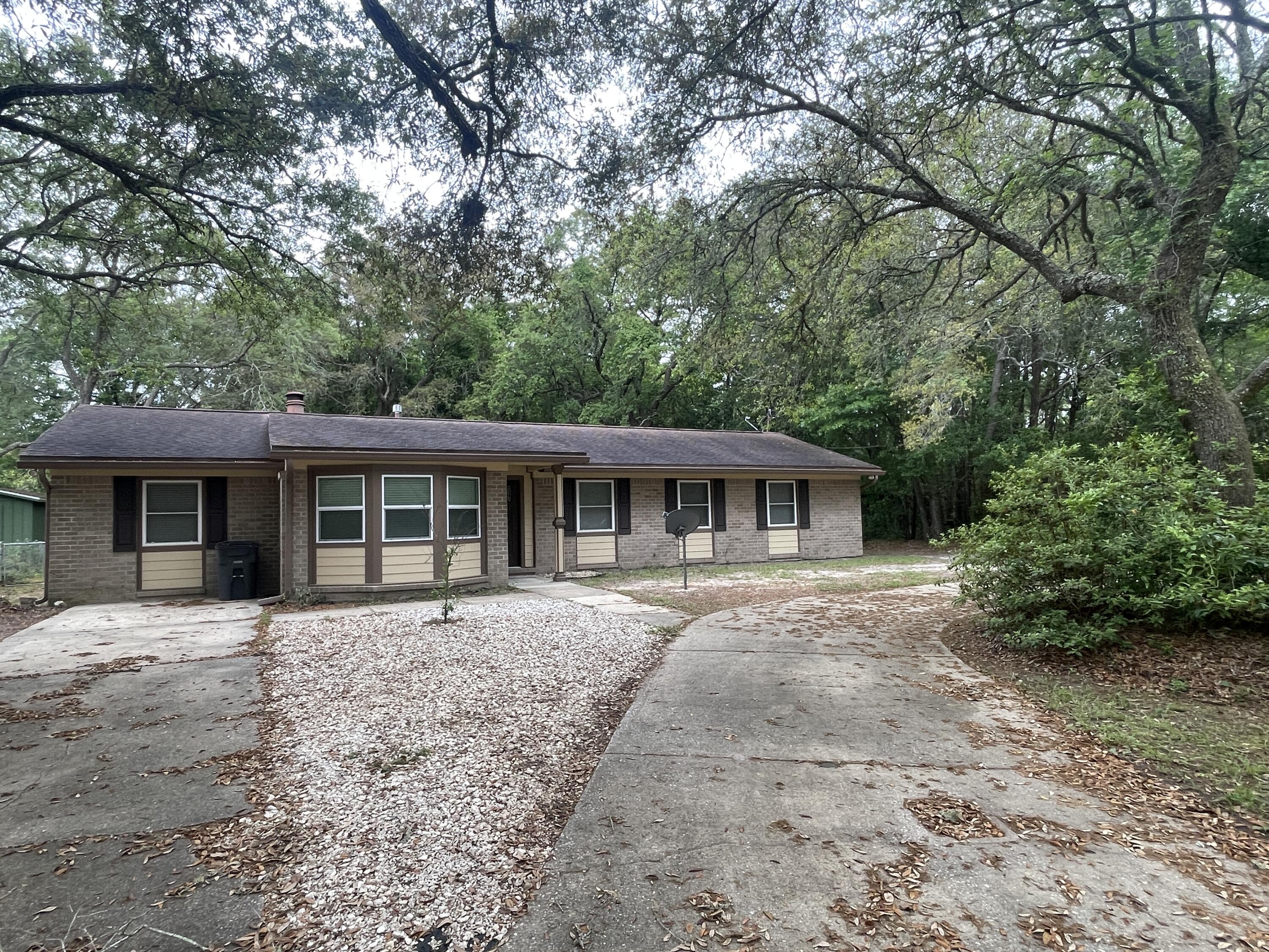 AZALEA - Residential Lease