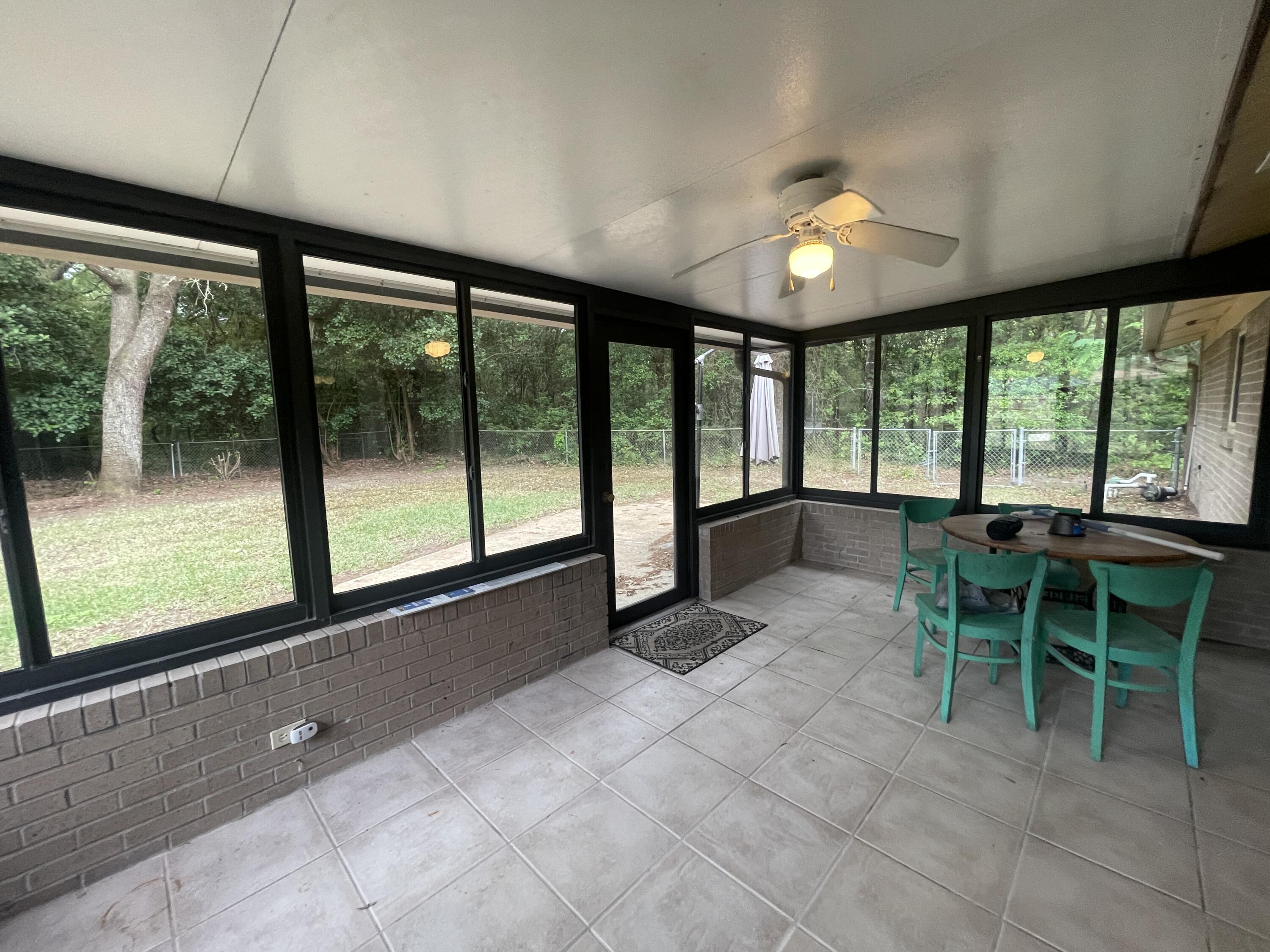 AZALEA - Residential Lease