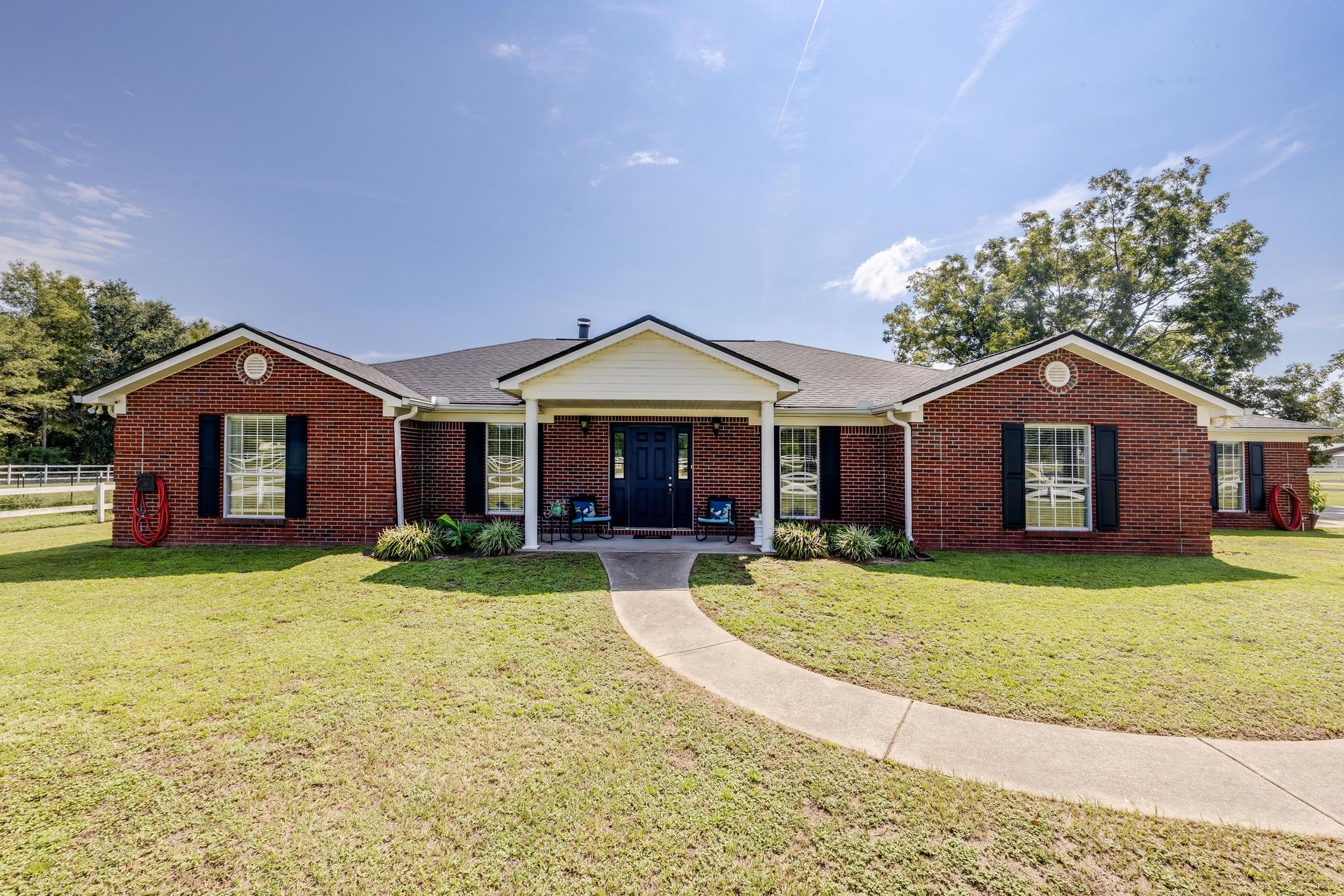 NO RECORDED SUBDIVISION - Residential