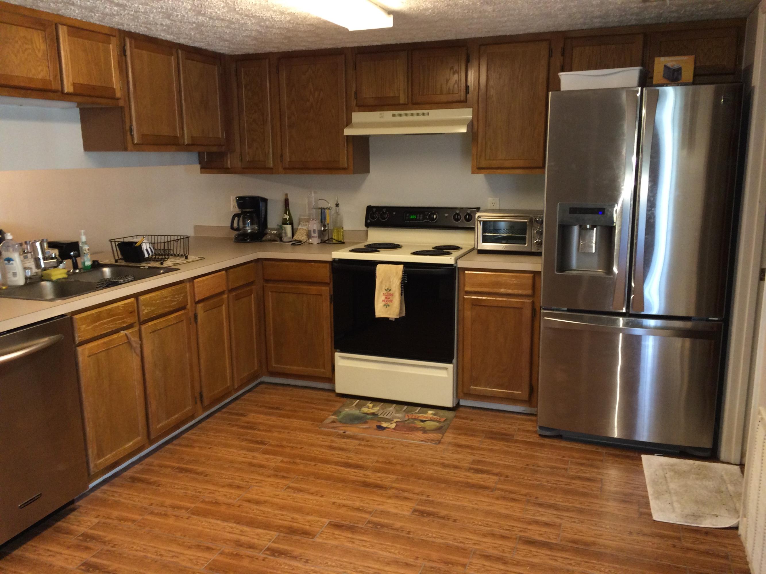 FOREST OAKS PH 3 - Residential Lease