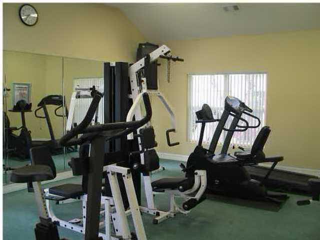 THE FLORIDA CLUB - Residential Lease