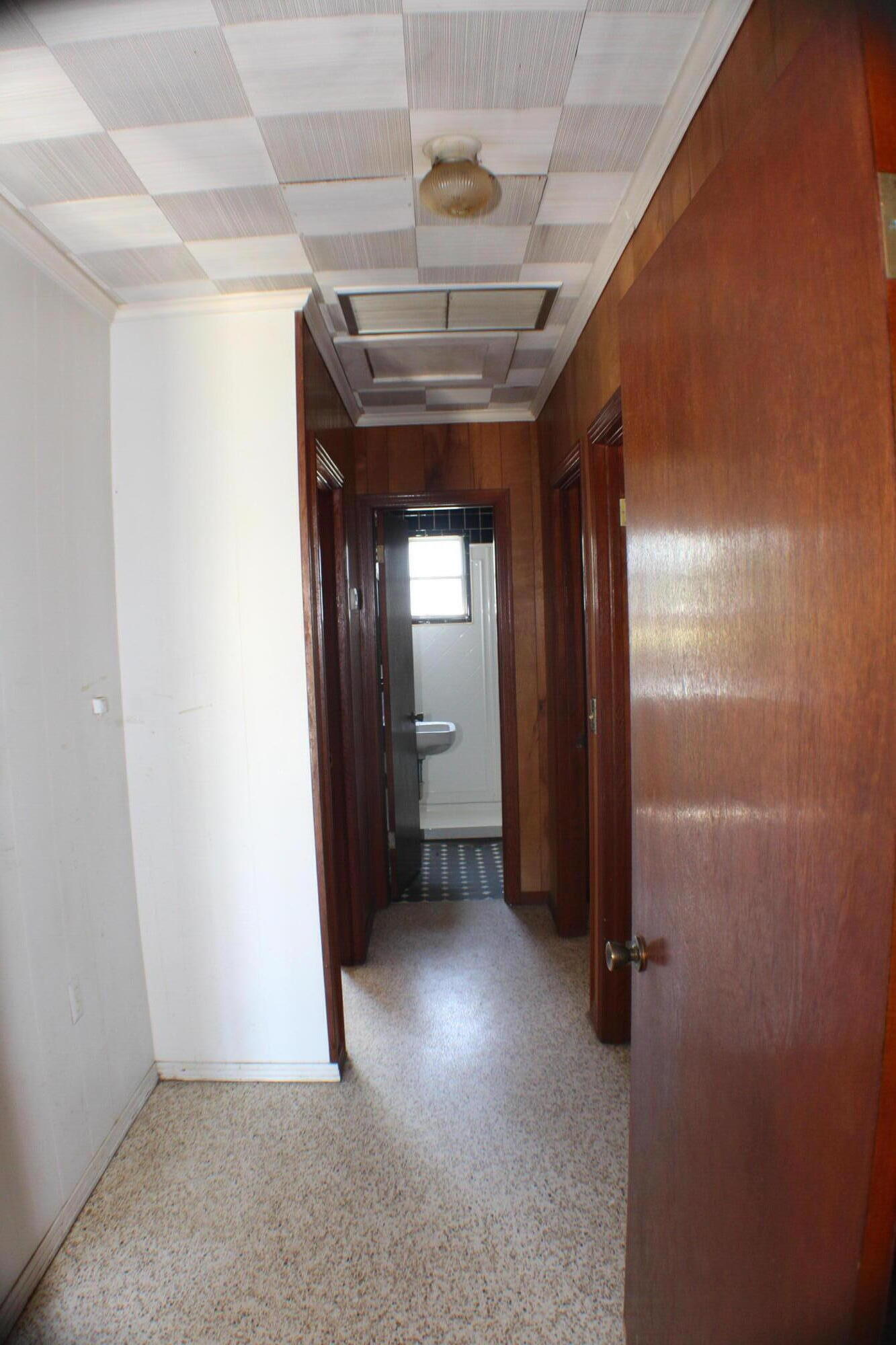 Upper Grand Lagoon - Residential
