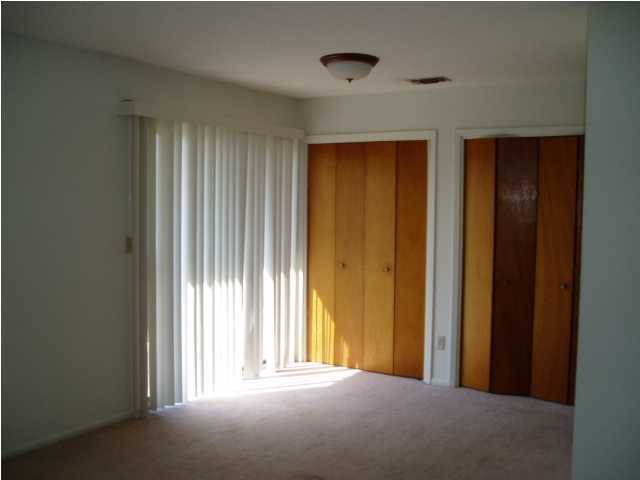 WYNNEHAVEN BEACH ESTATES - Residential Lease