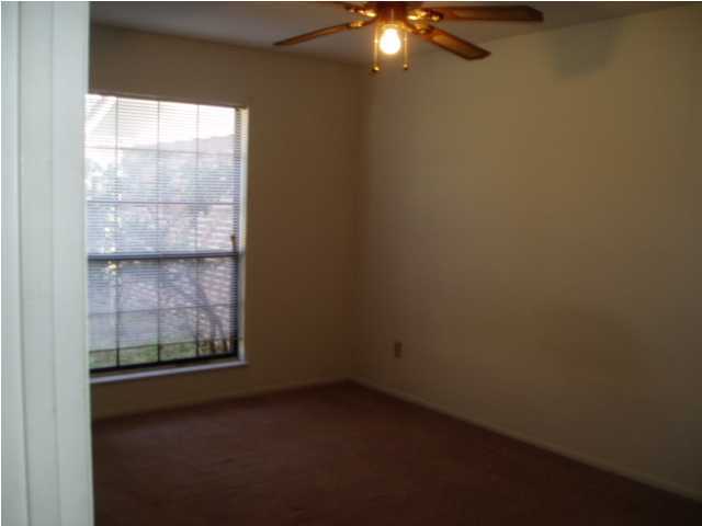 WYNNEHAVEN BEACH ESTATES - Residential Lease