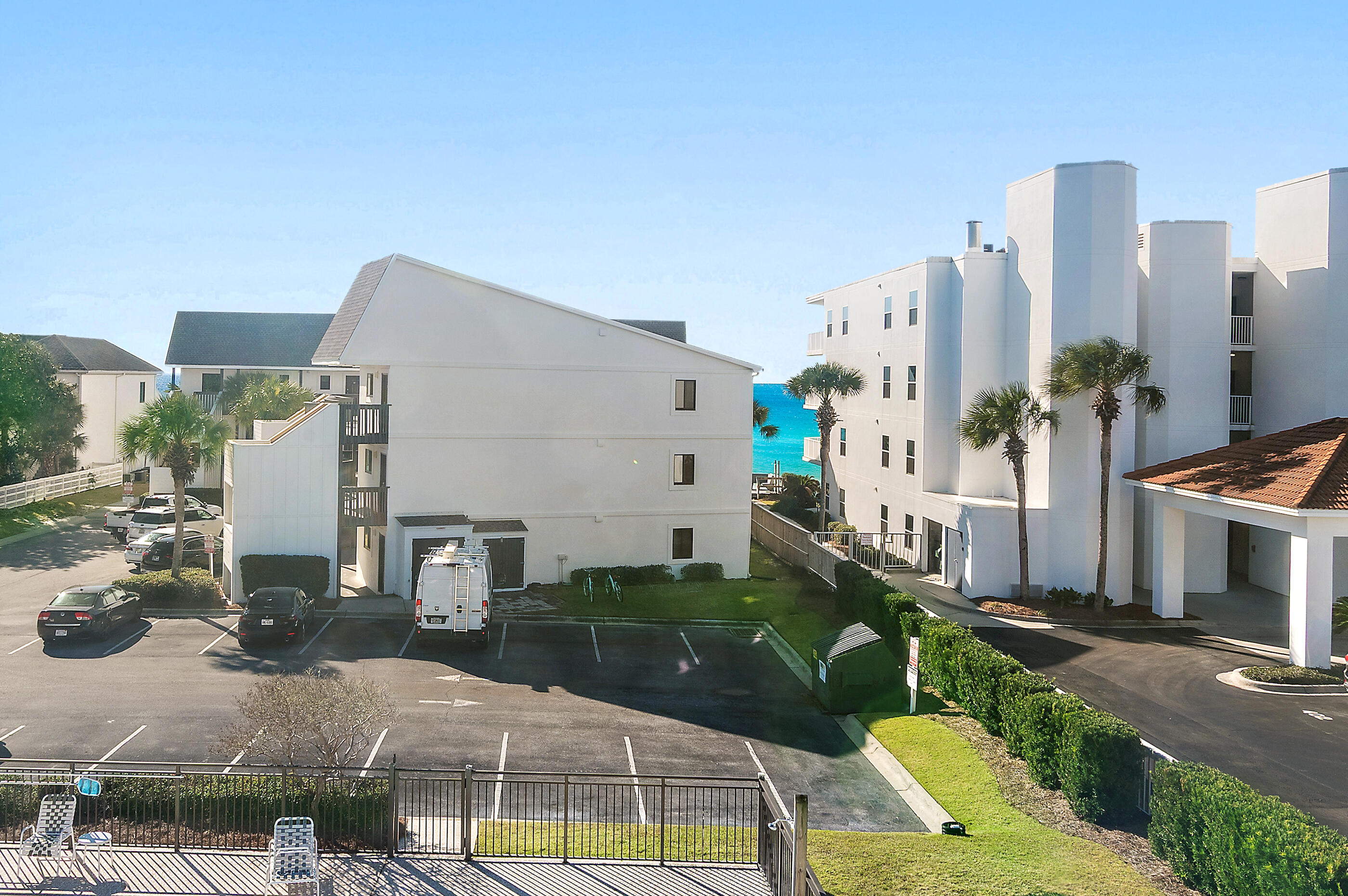 Beachside Townhomes - Residential