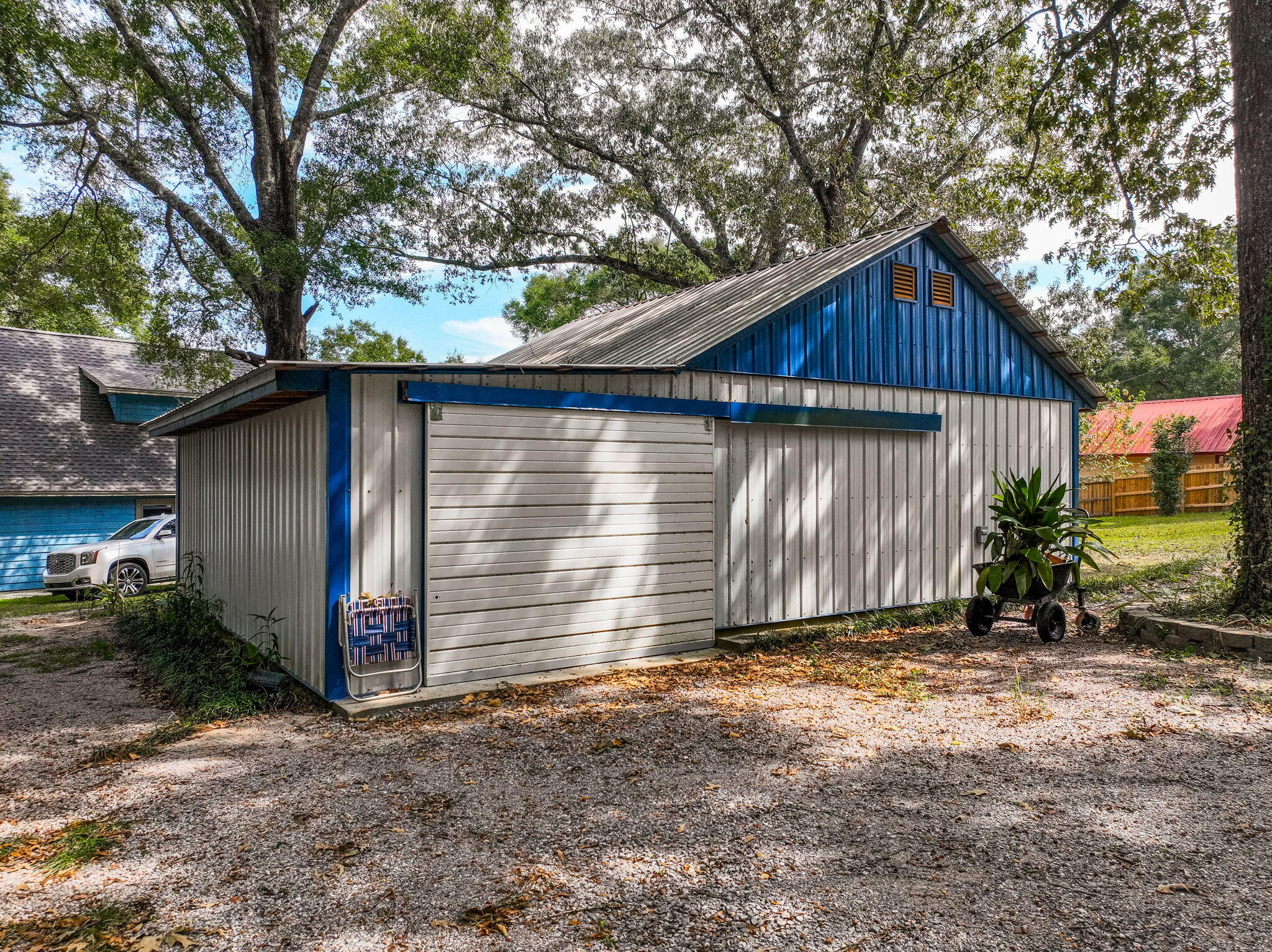 HOLLEY FAMILY PH 2 - Residential