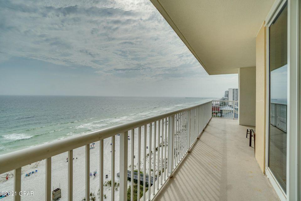 MAJESTIC BEACH TOWERS I - Residential