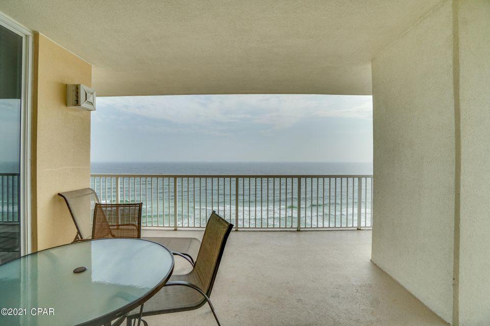 MAJESTIC BEACH TOWERS I - Residential