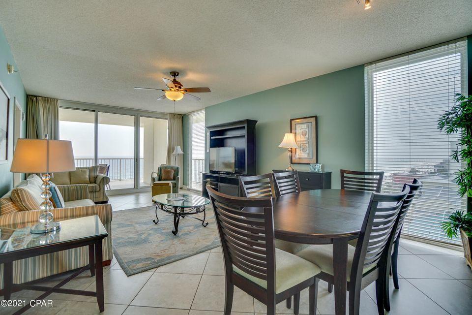 MAJESTIC BEACH TOWERS I - Residential