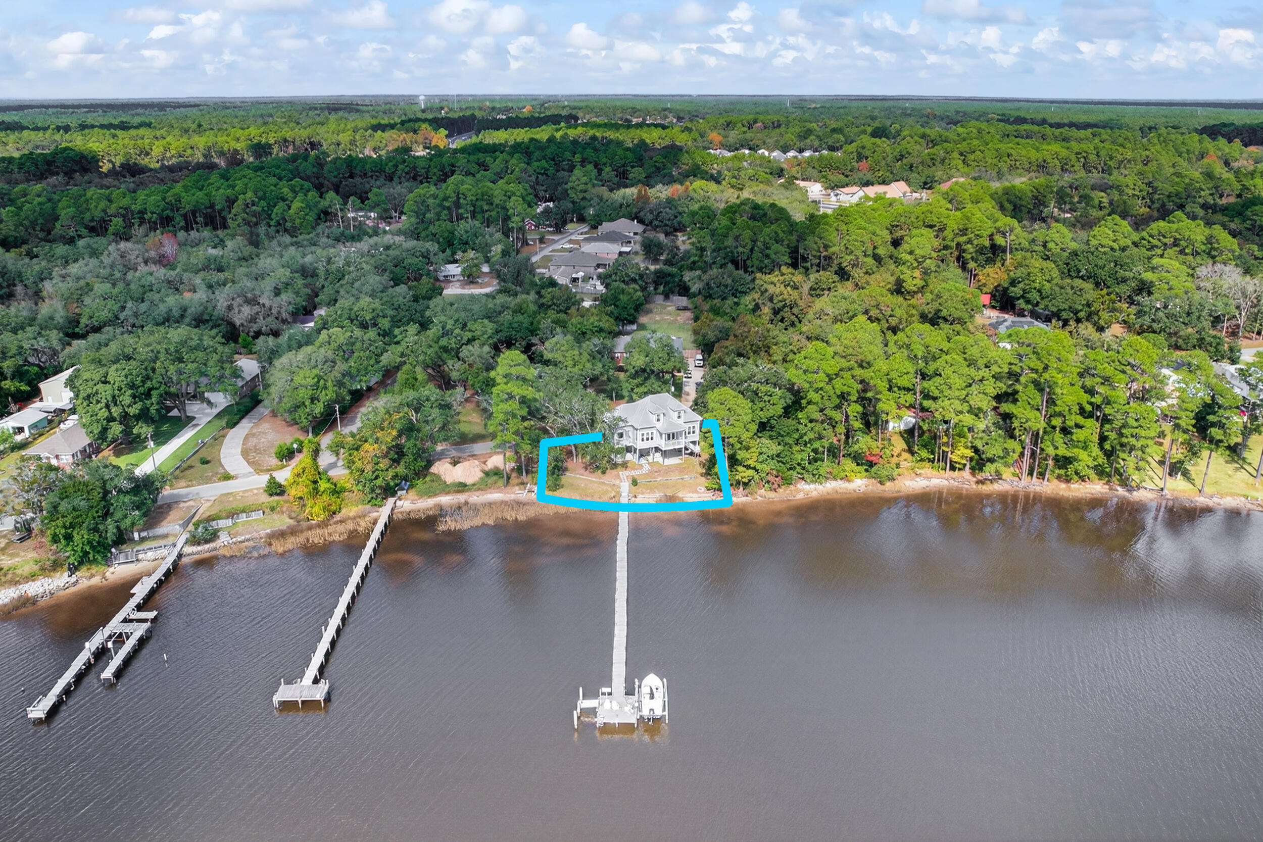 NO RECORDED SUBDIVISION - Residential