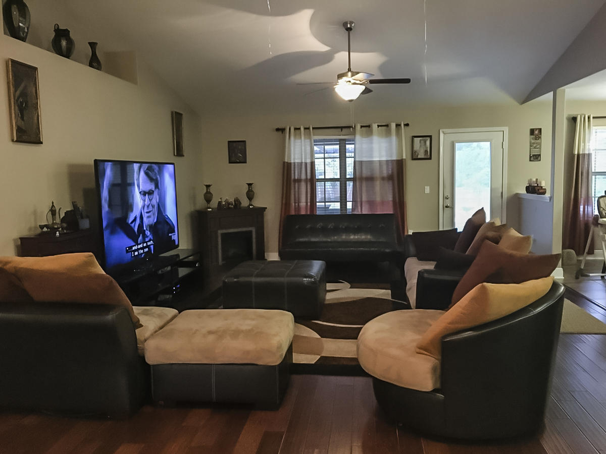 SILVER CREEK EST - Residential Lease