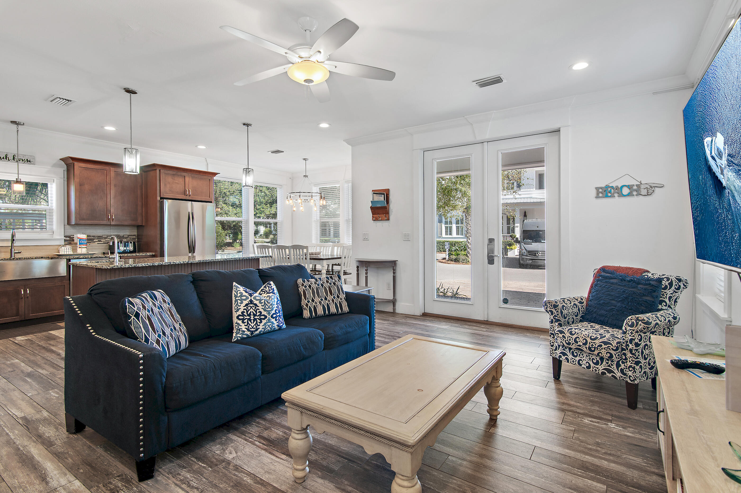 SUGAR SAND LANE - Residential