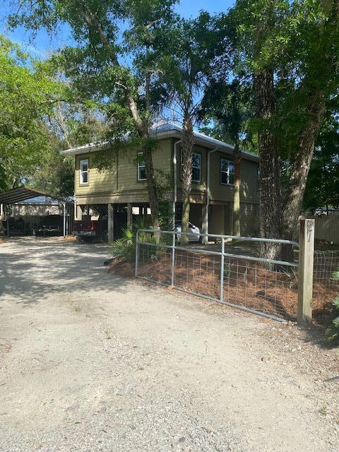 MAGNOLIA BAY - Residential