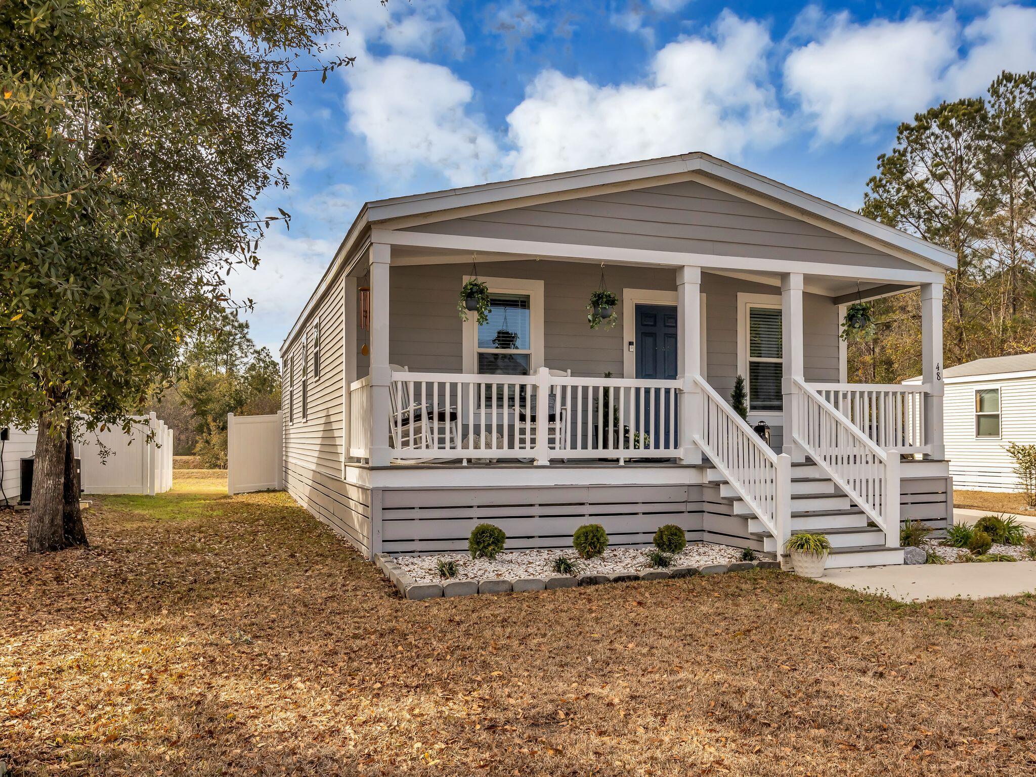 ENCLAVE - Residential