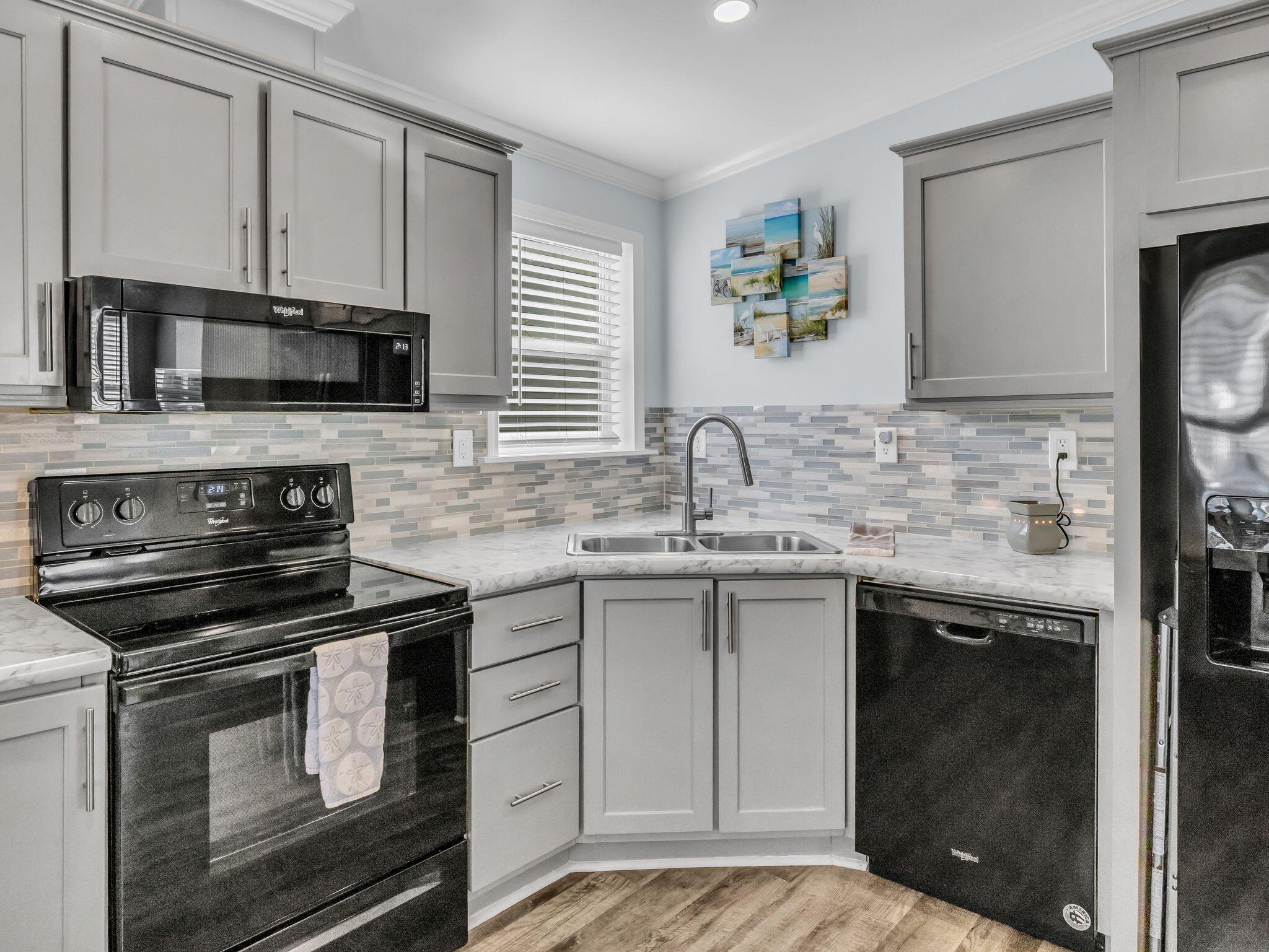 ENCLAVE - Residential