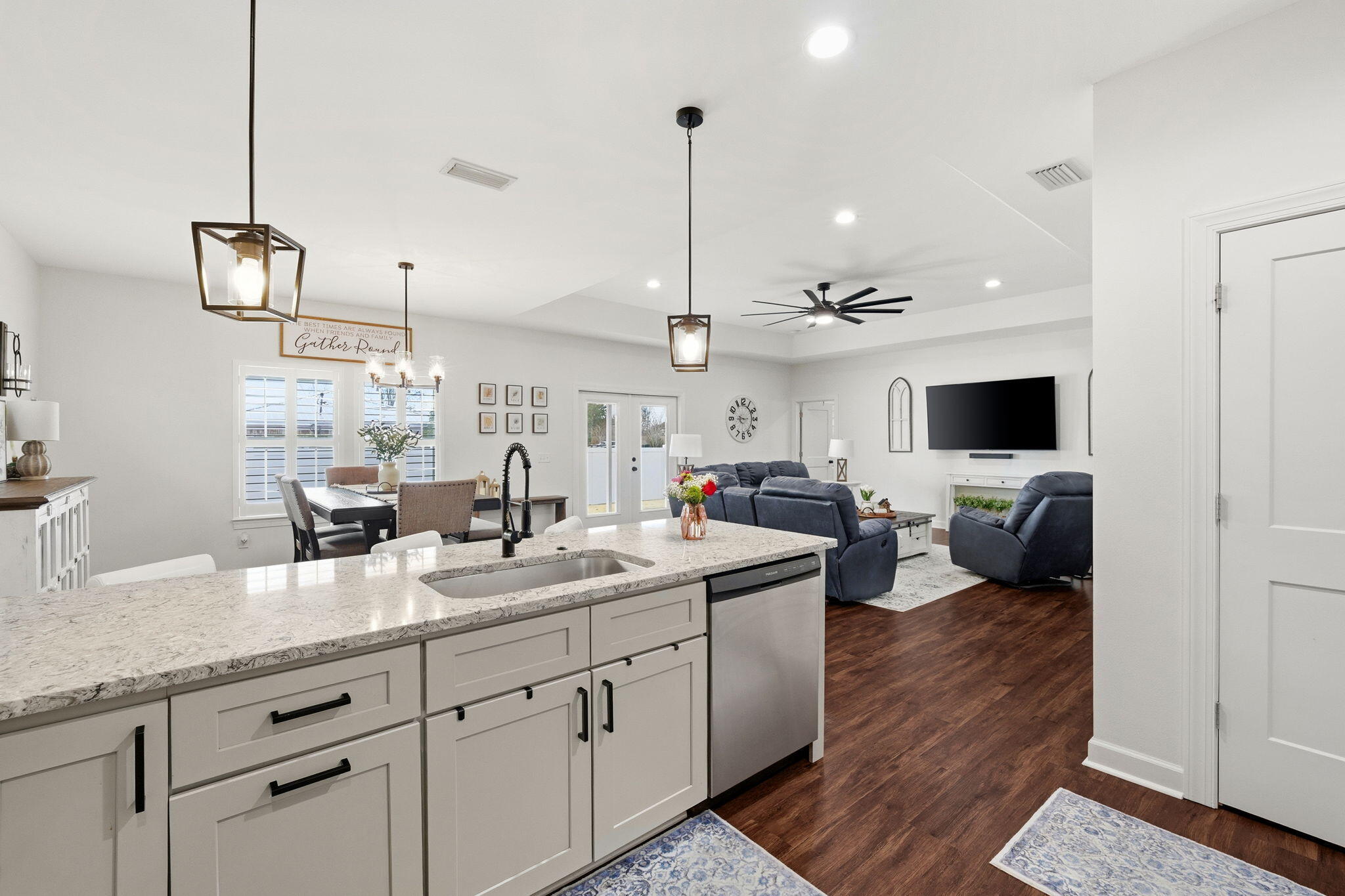 LYNN HAVEN - Residential