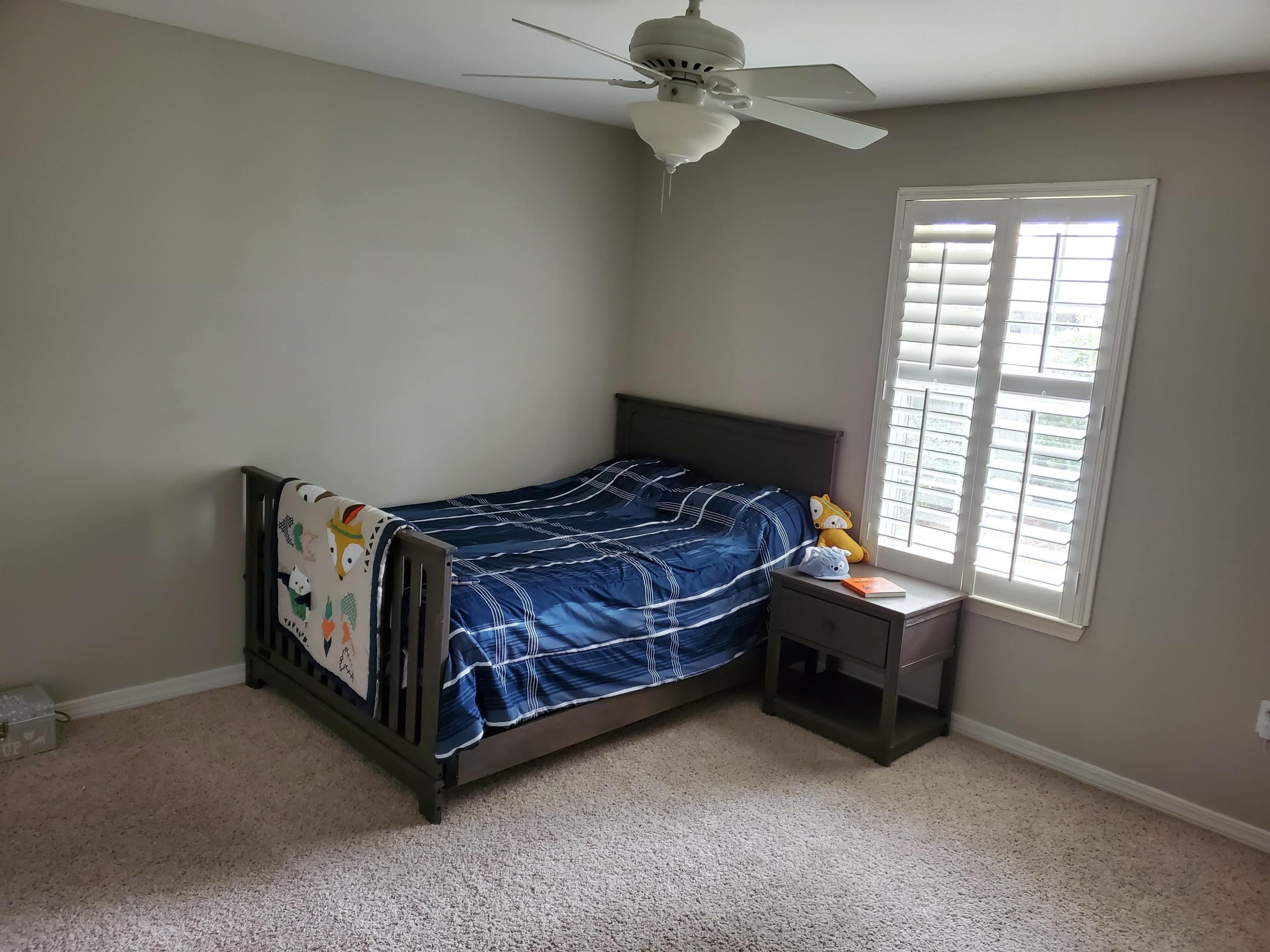 CREETWOODS - Residential Lease