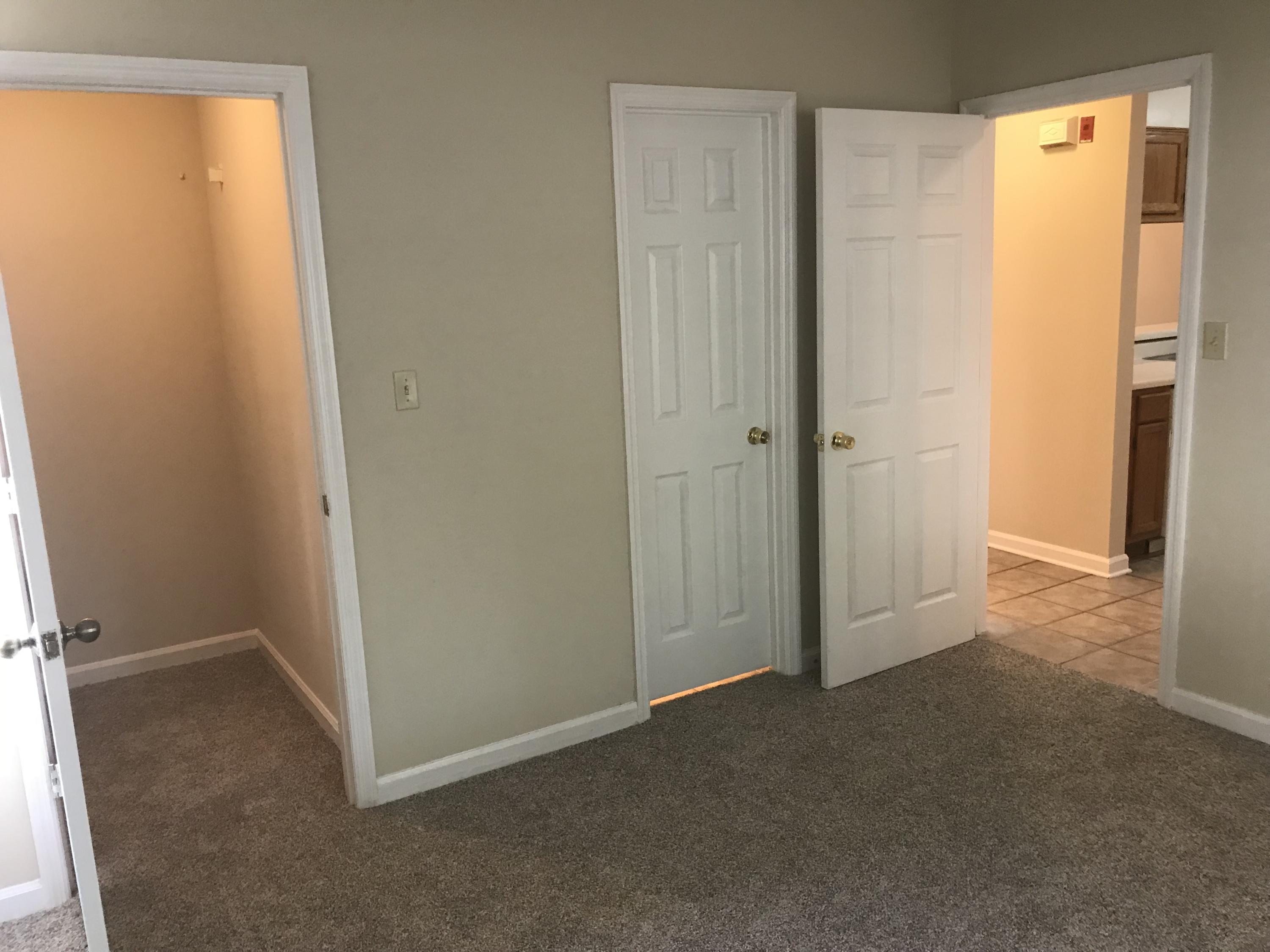 POINTE OF VIEW CONDO - Residential Lease