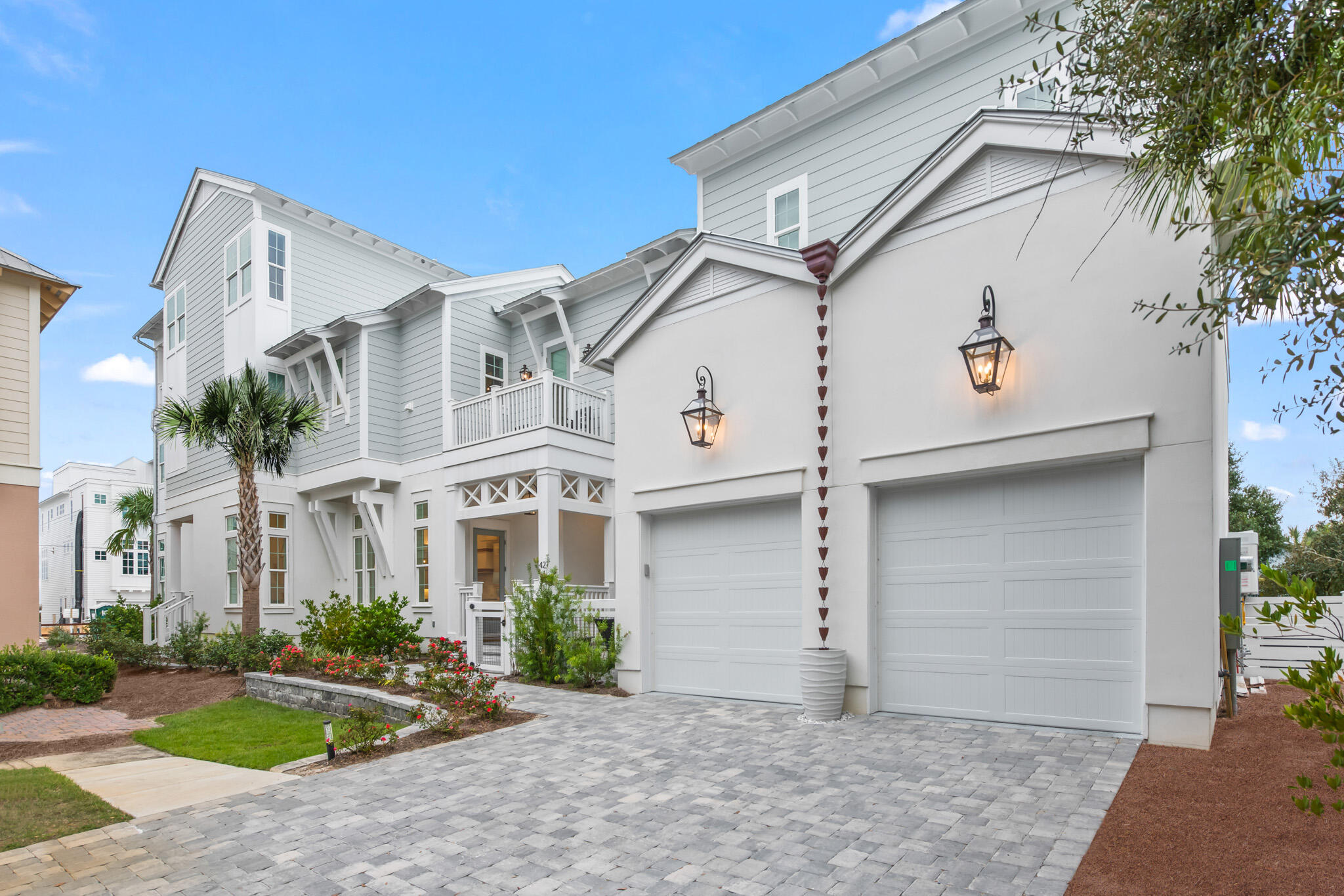 POMPANO PLACE - Residential