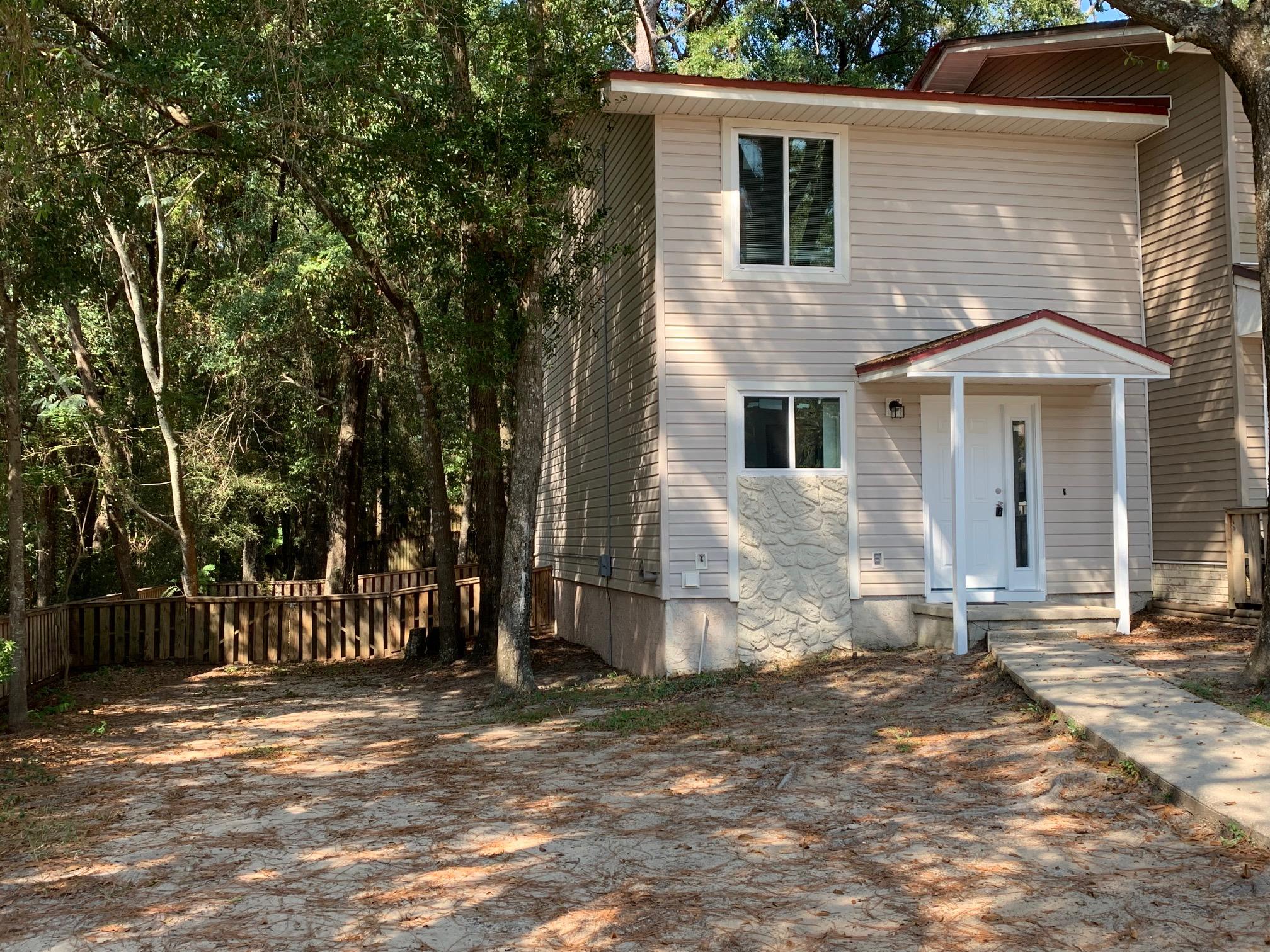 CRESTVIEW HEIGHTS - Residential Lease