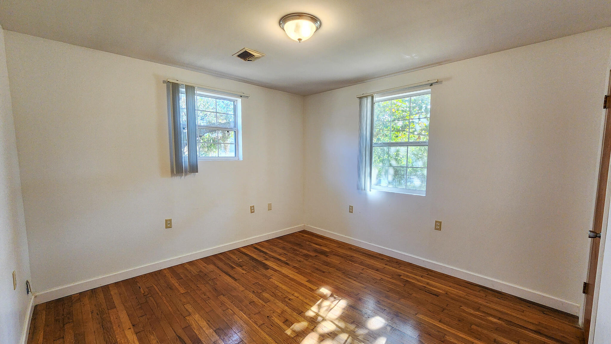 FOREST HEIGHTS - Residential