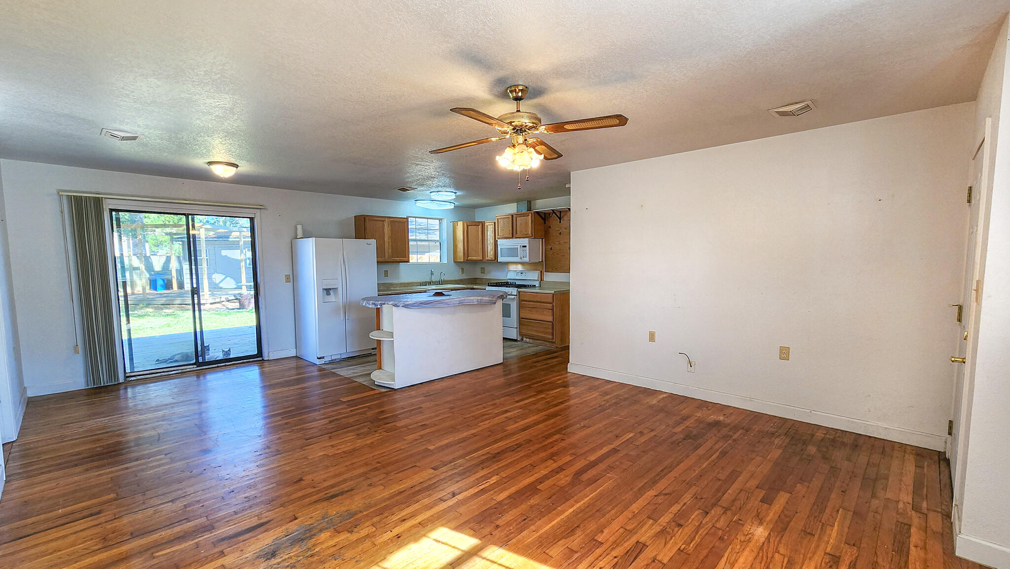 FOREST HEIGHTS - Residential