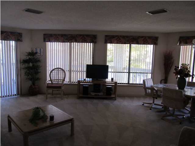 BAYSIDE VILLAS CONDO - Residential Lease