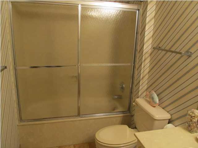 BAYSIDE VILLAS CONDO - Residential Lease