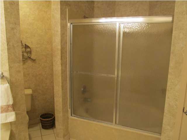 BAYSIDE VILLAS CONDO - Residential Lease