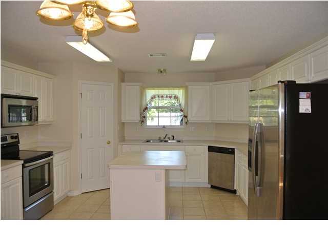 BRISTOL VILLAGE RAINTREE ESTATES - Residential Lease