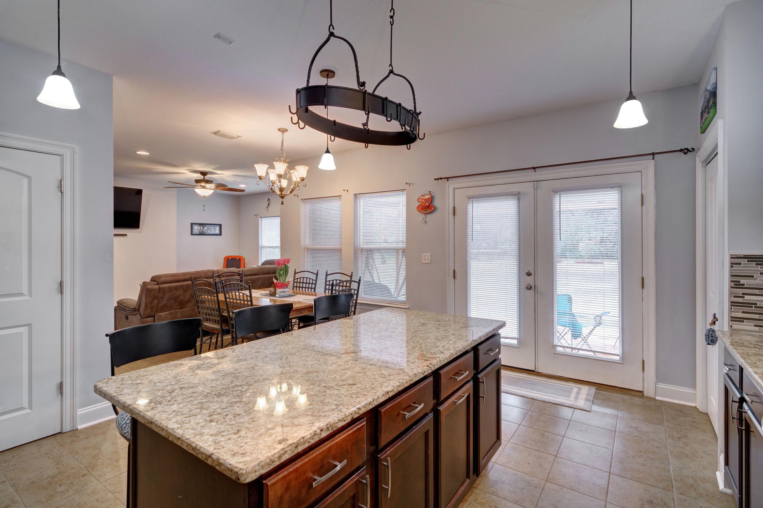 TURKEY-CREEK ESTATES - Residential
