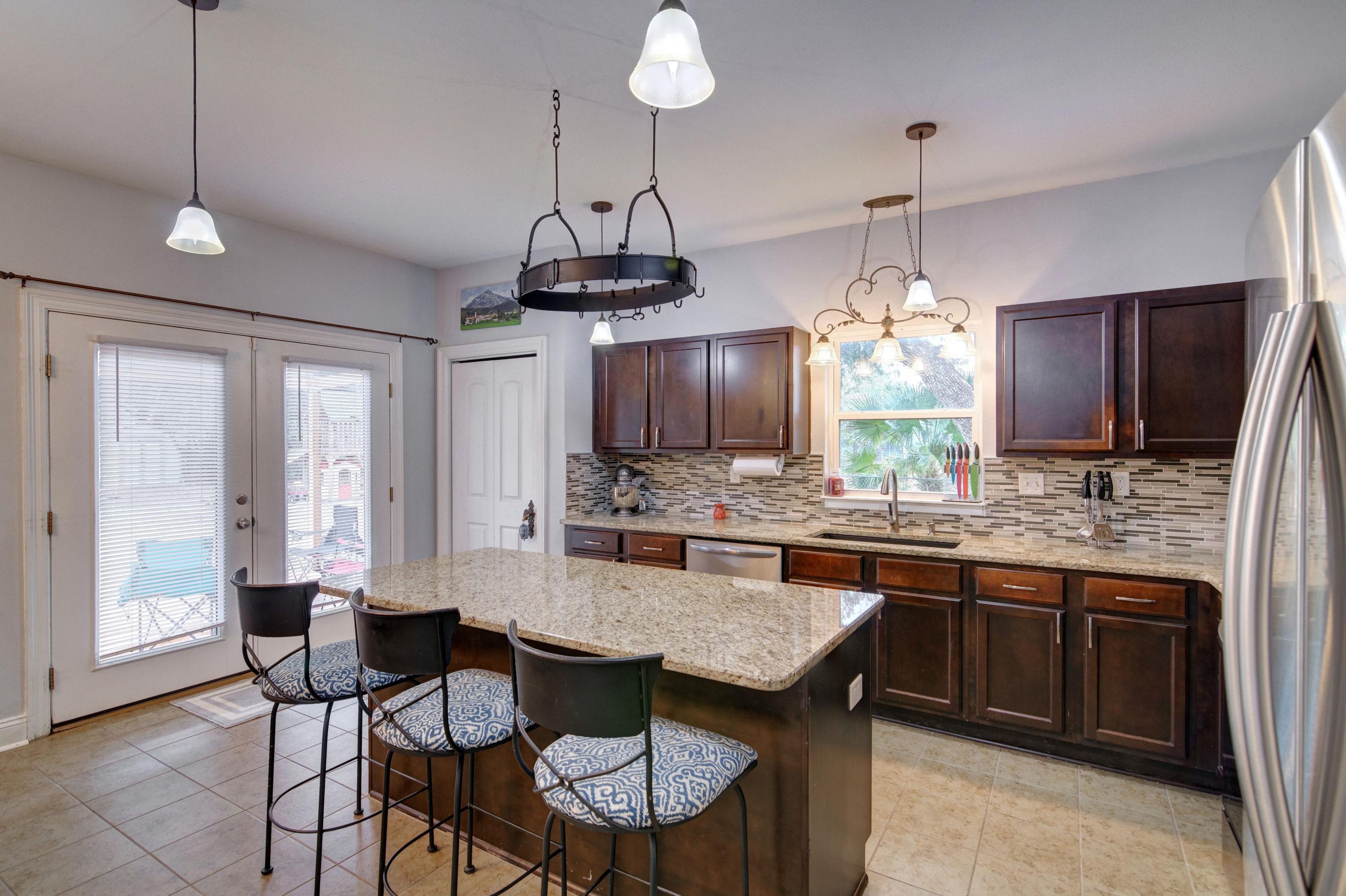 TURKEY-CREEK ESTATES - Residential