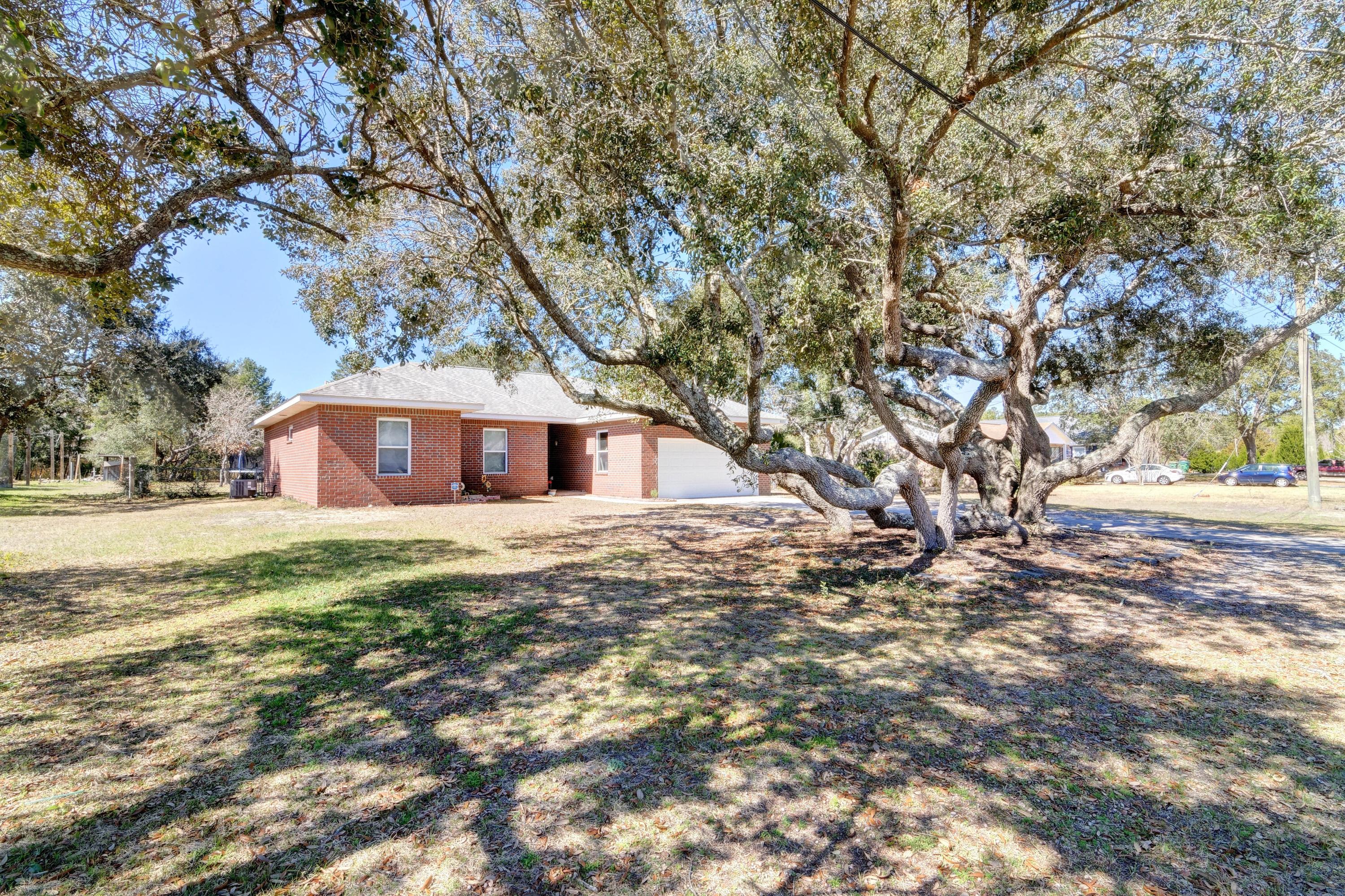 TURKEY-CREEK ESTATES - Residential