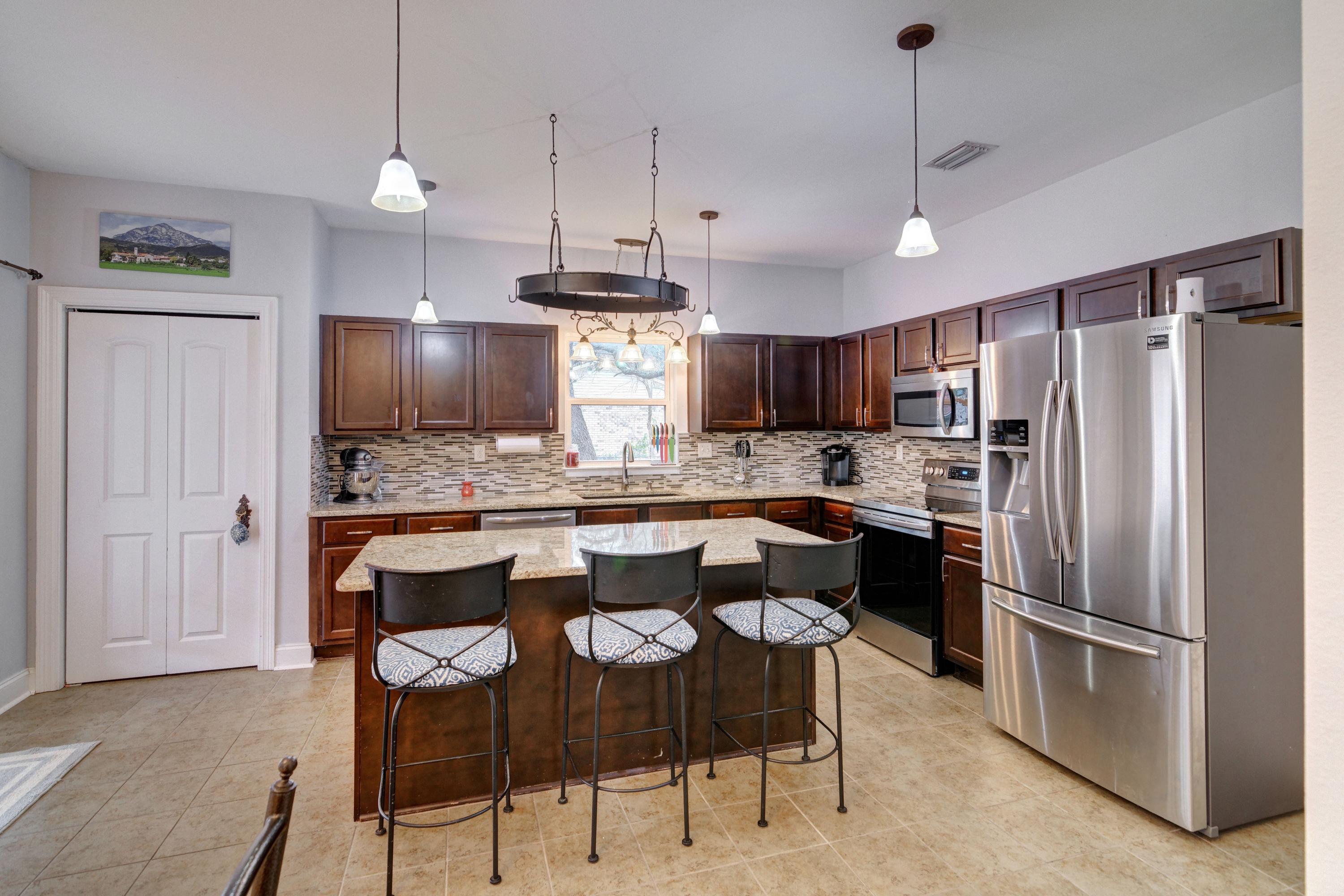 TURKEY-CREEK ESTATES - Residential