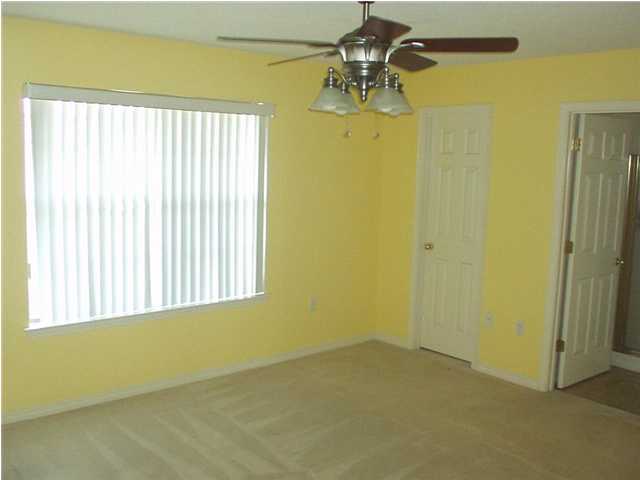 HAMPTON RIDGE ESTATES - Residential Lease