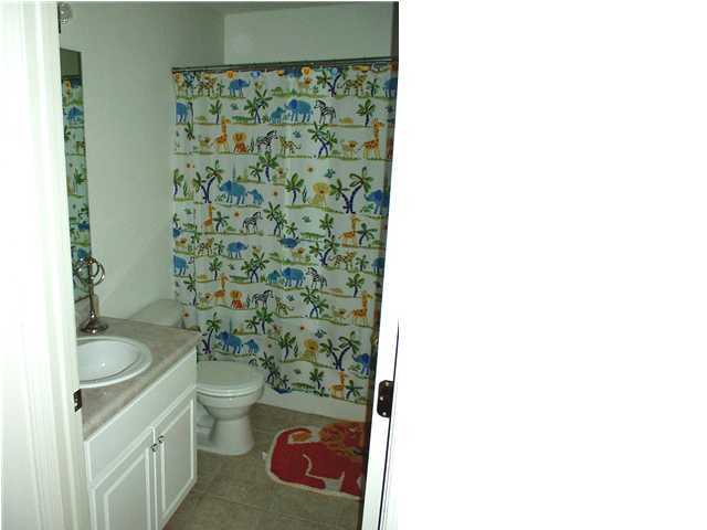 HAMPTON RIDGE ESTATES - Residential Lease