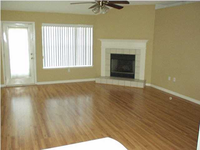 HAMPTON RIDGE ESTATES - Residential Lease